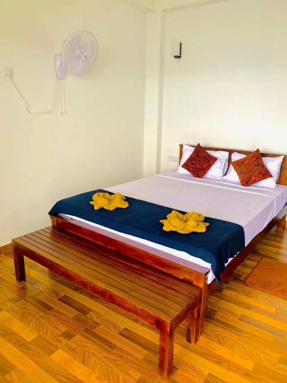 Bedroom, Bed in Pleasant Peak