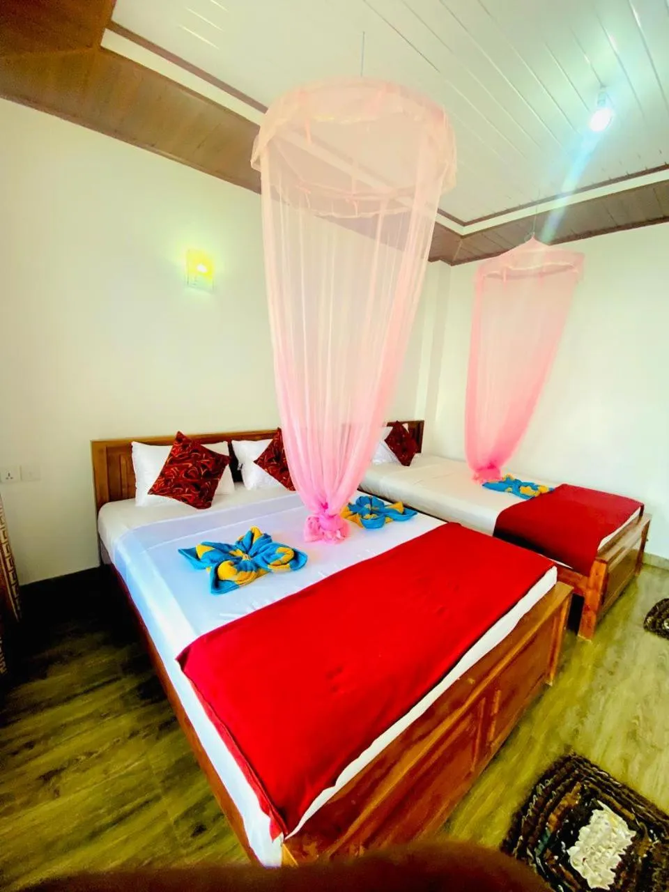 Bed in Pleasant Peak