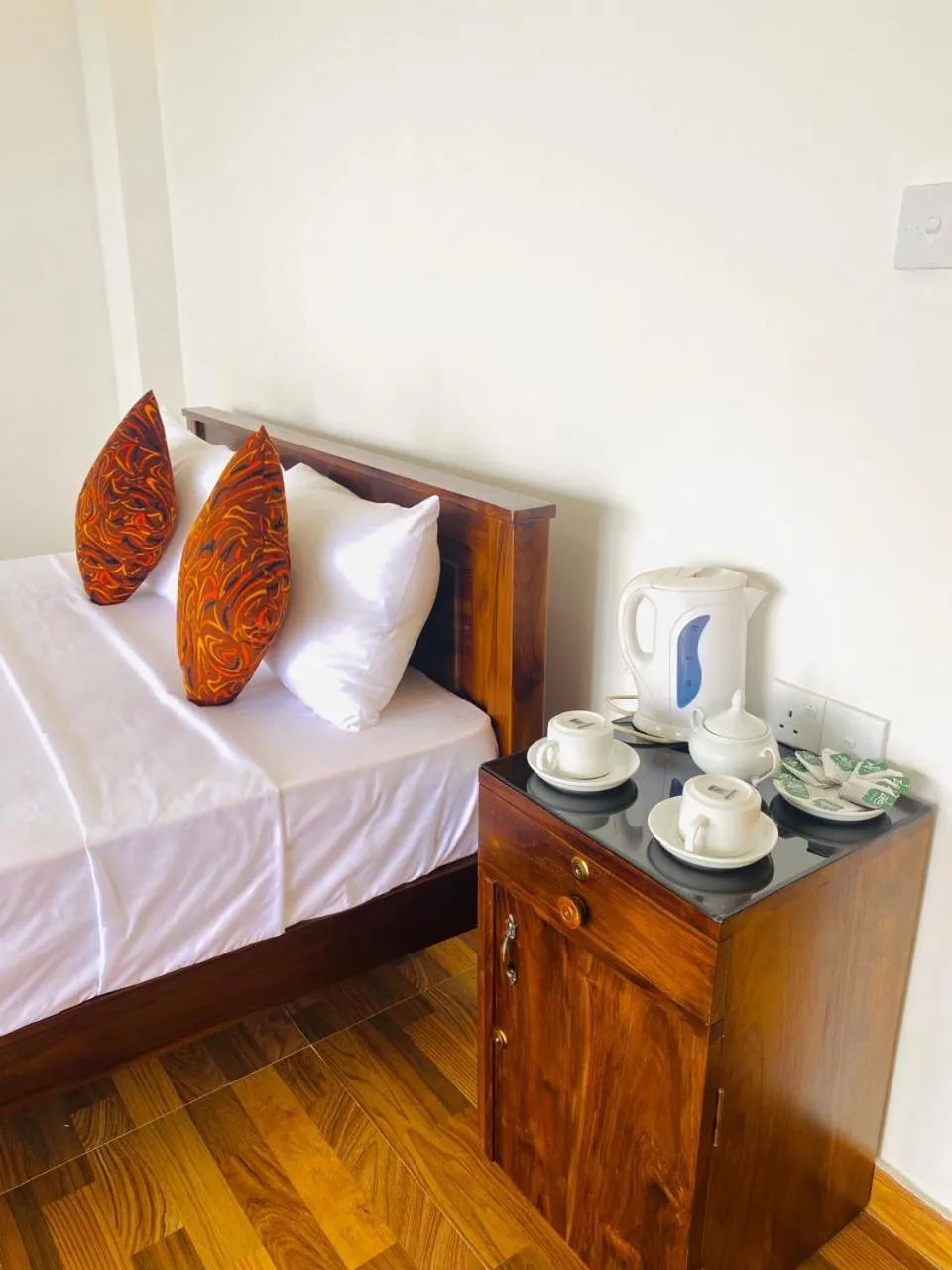 Bedroom, Bed in Pleasant Peak