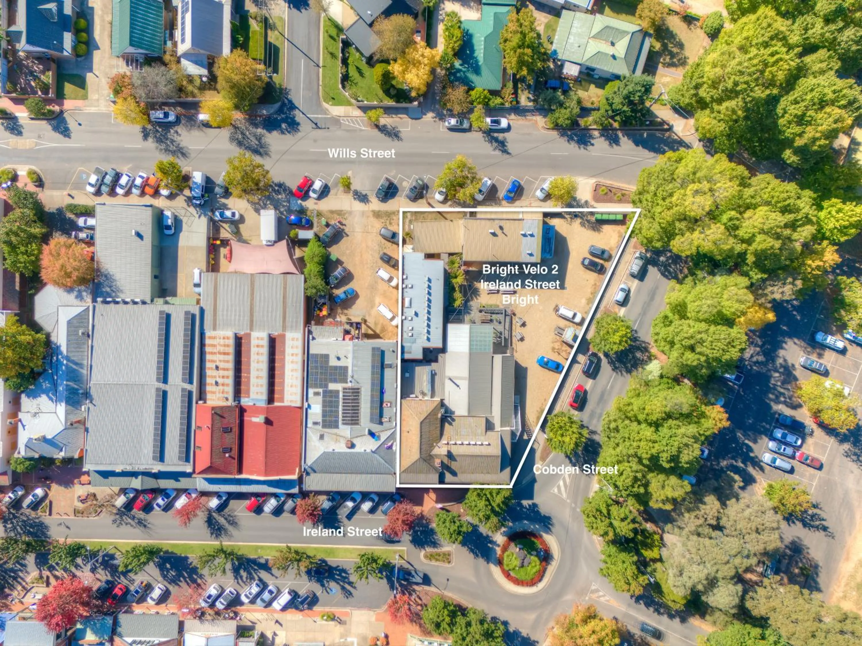 Property building in Bright Velo