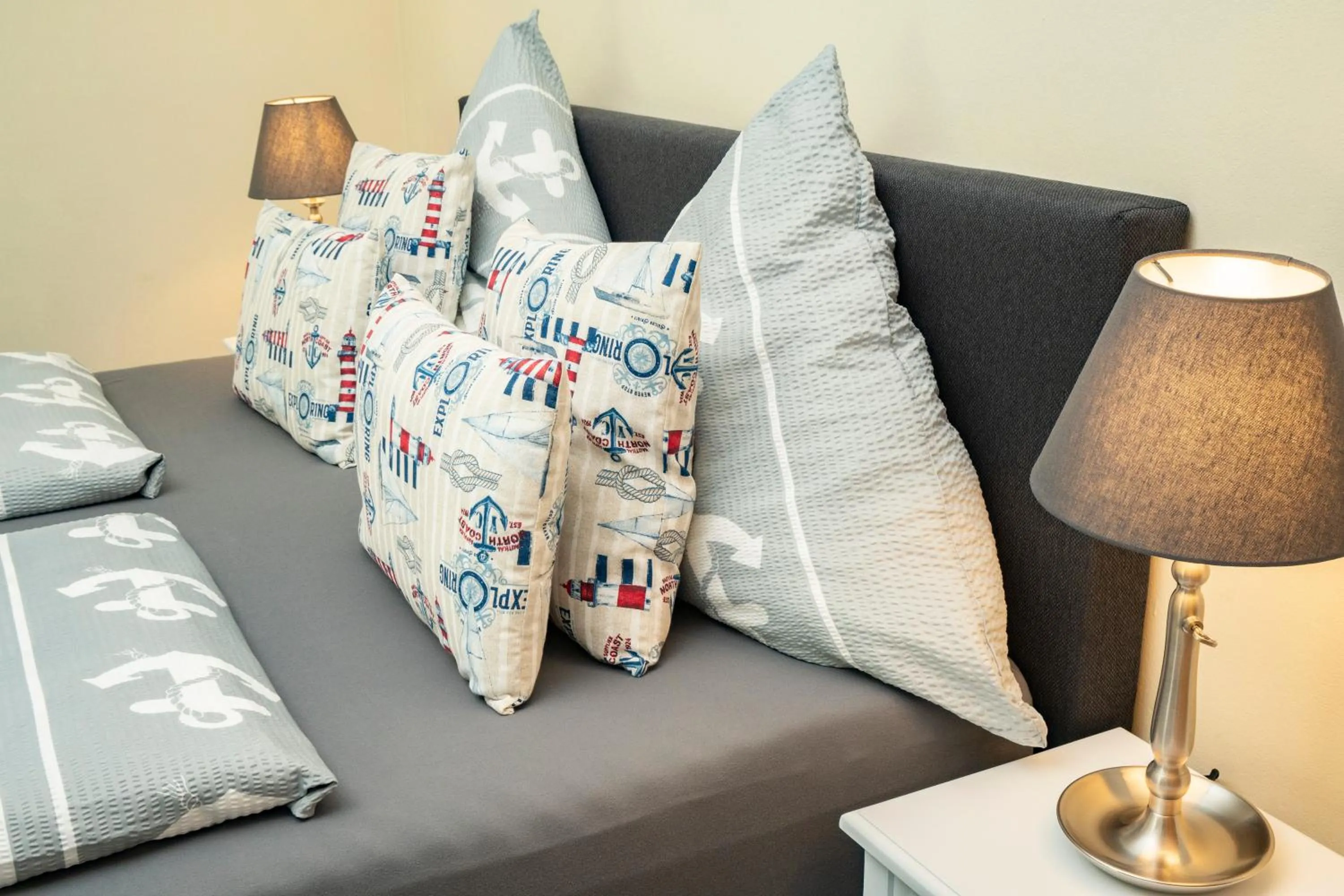 Bedroom, Bed in Dieksee-Eck am See