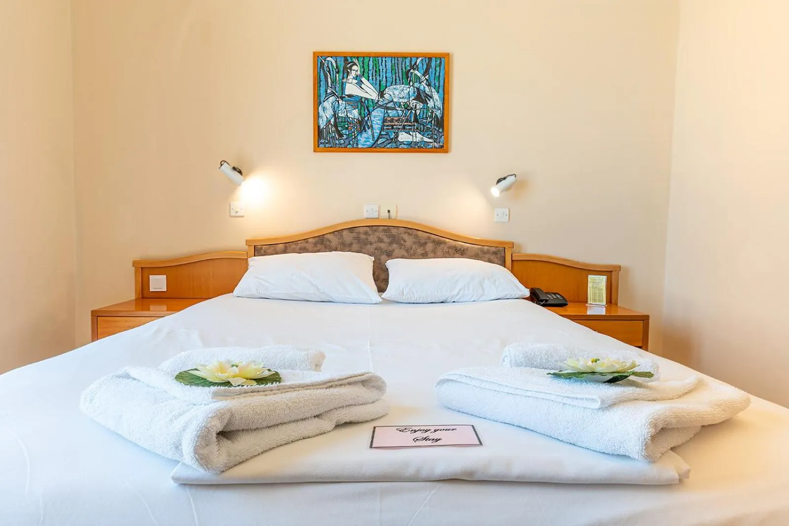 Property building, Bed in Sappho Hotel
