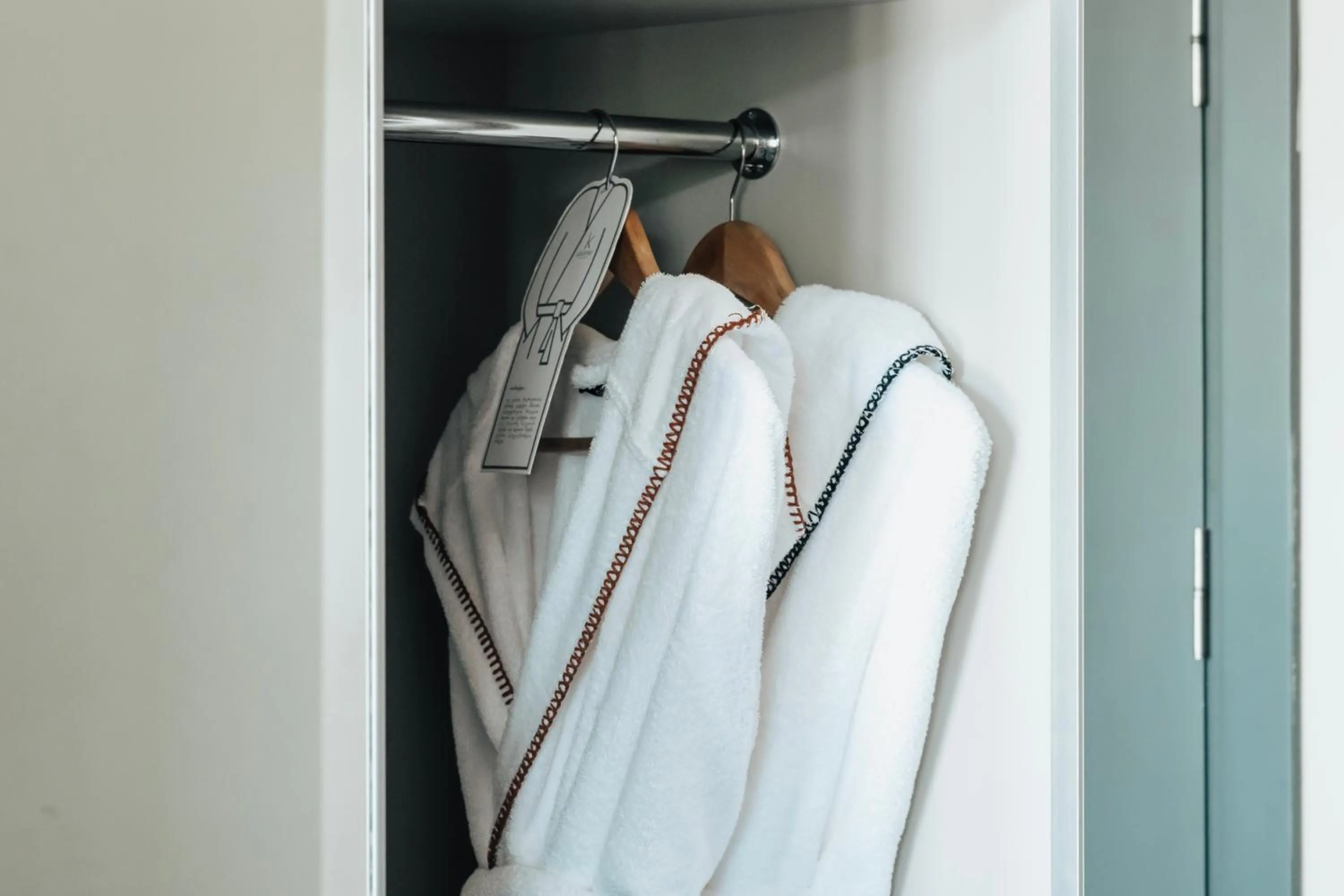 wardrobe in Kabadoni Boutique Hotel