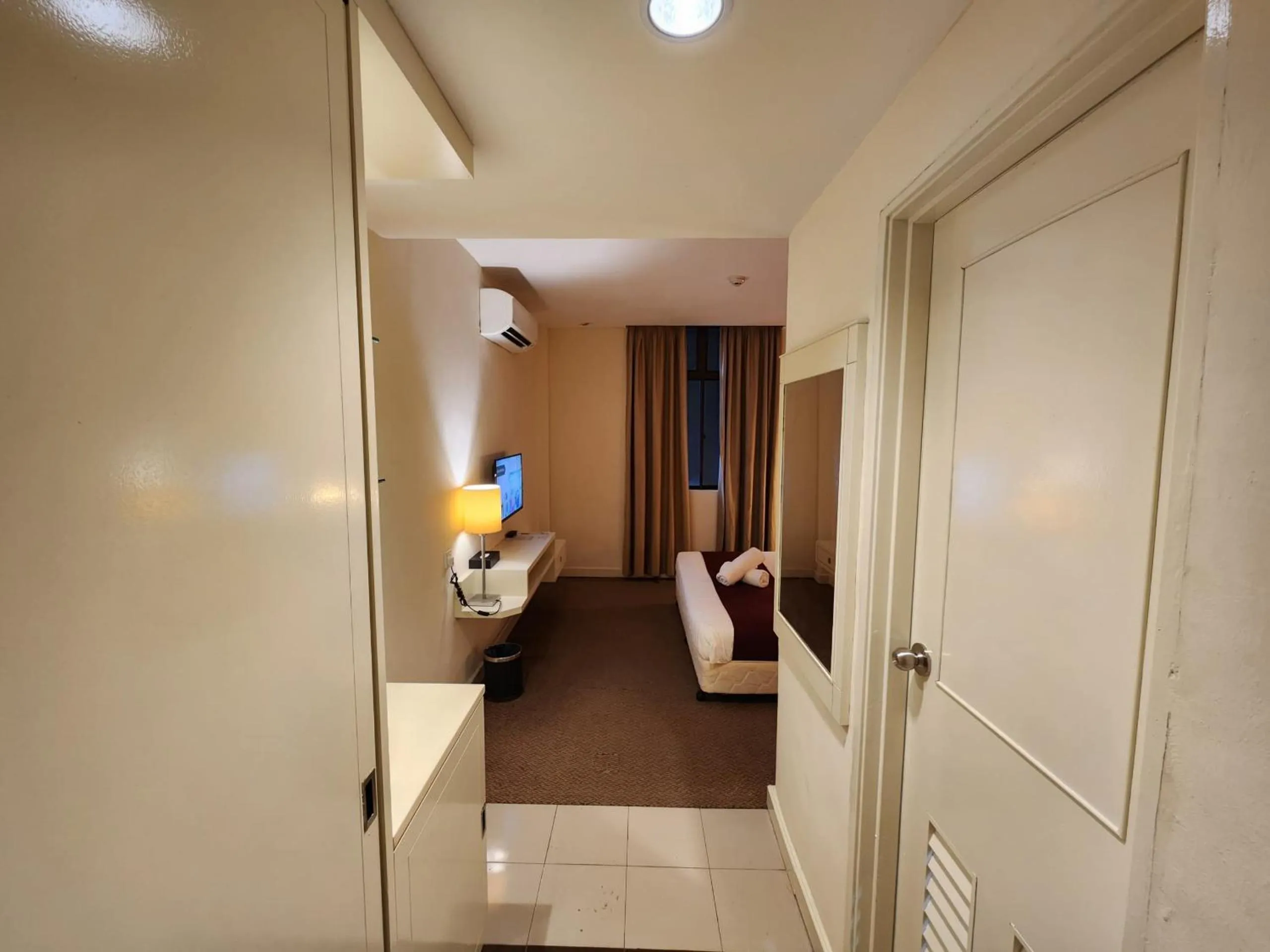 The Grand Puteri Hotel