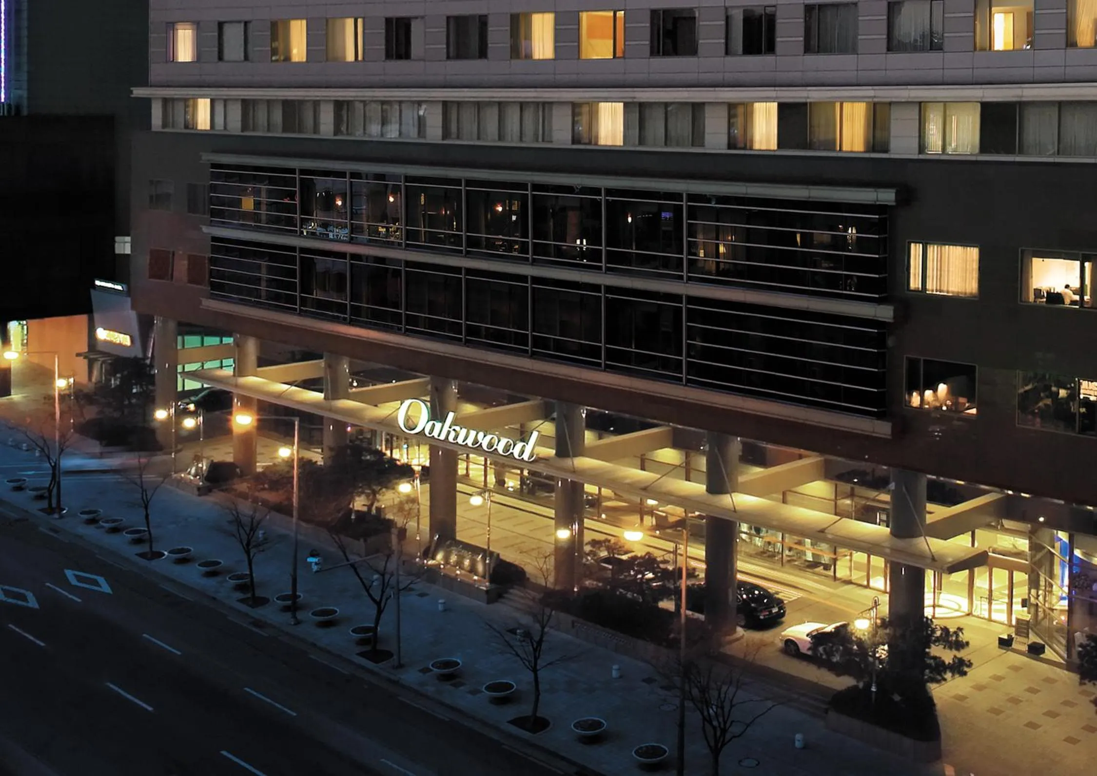 Property building in Oakwood Premier Coex Center Seoul