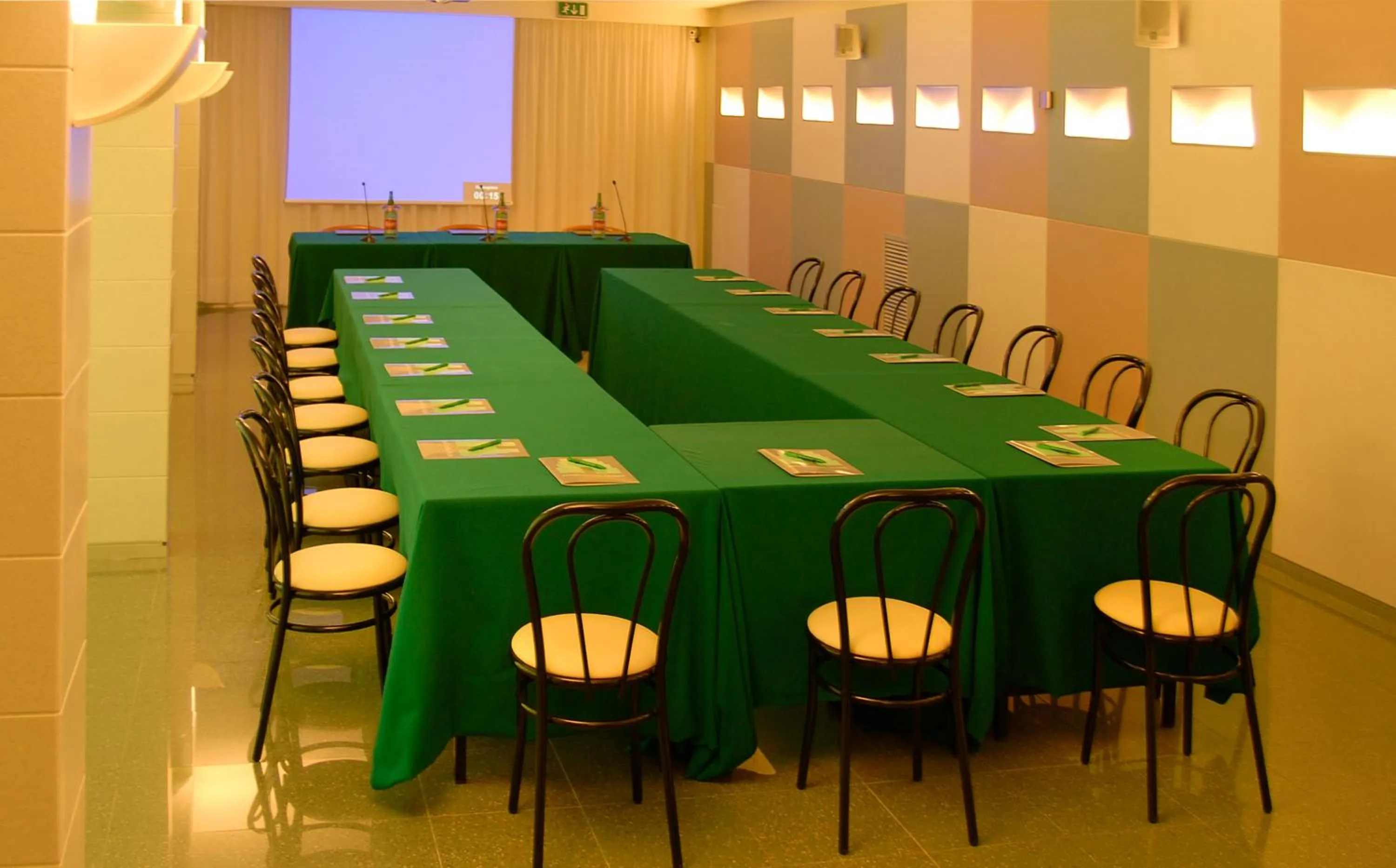 Business facilities in Hotel Vecchio Mulino