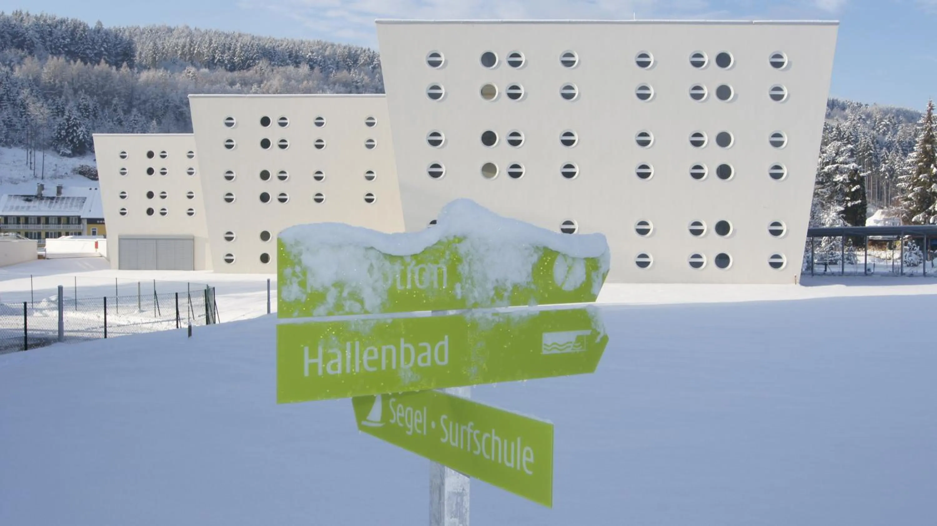 Property building in Hotel Royal X