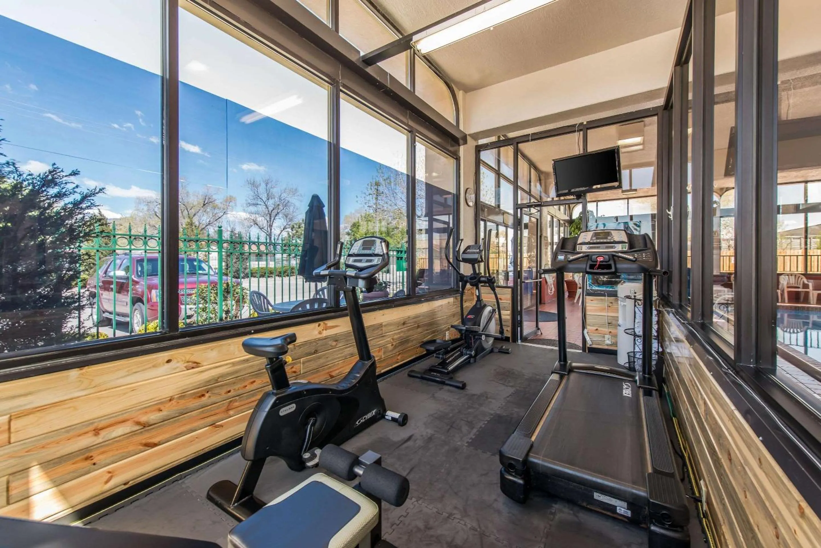 Fitness centre/facilities in Quality Inn Colorado Springs South
