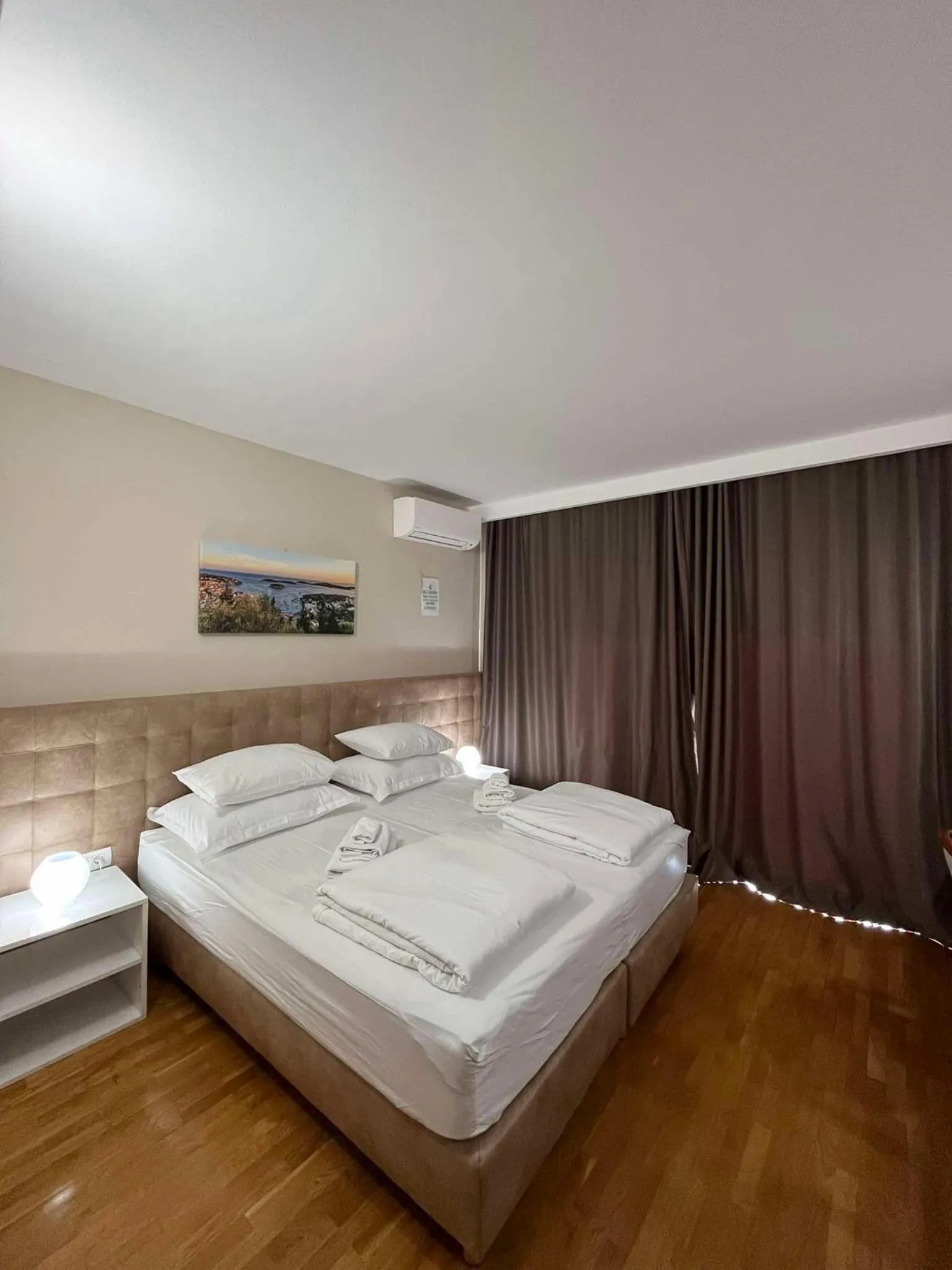 Double or Twin Room with Side Sea View in Dela