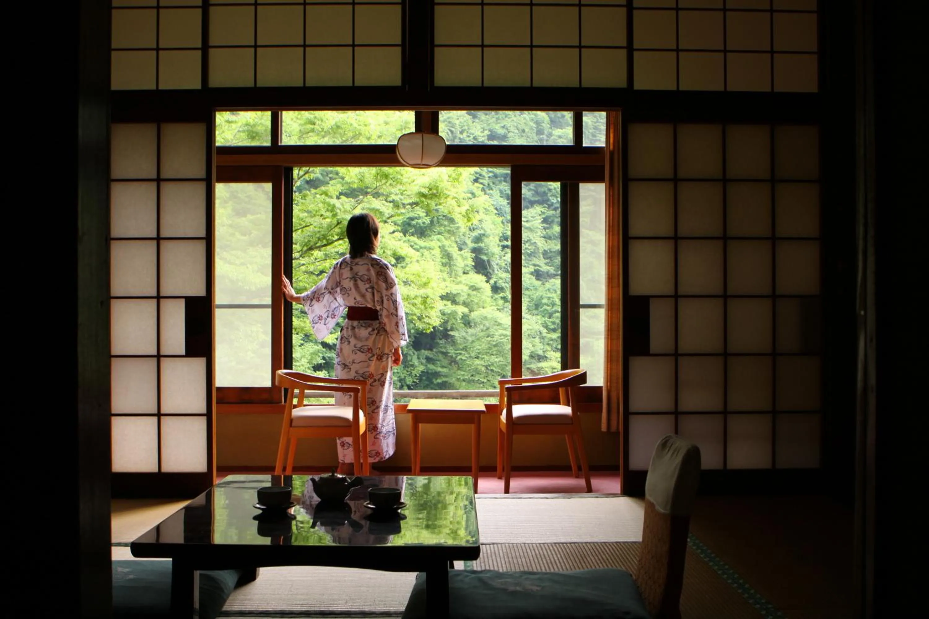 People in Fukeikan 風景館