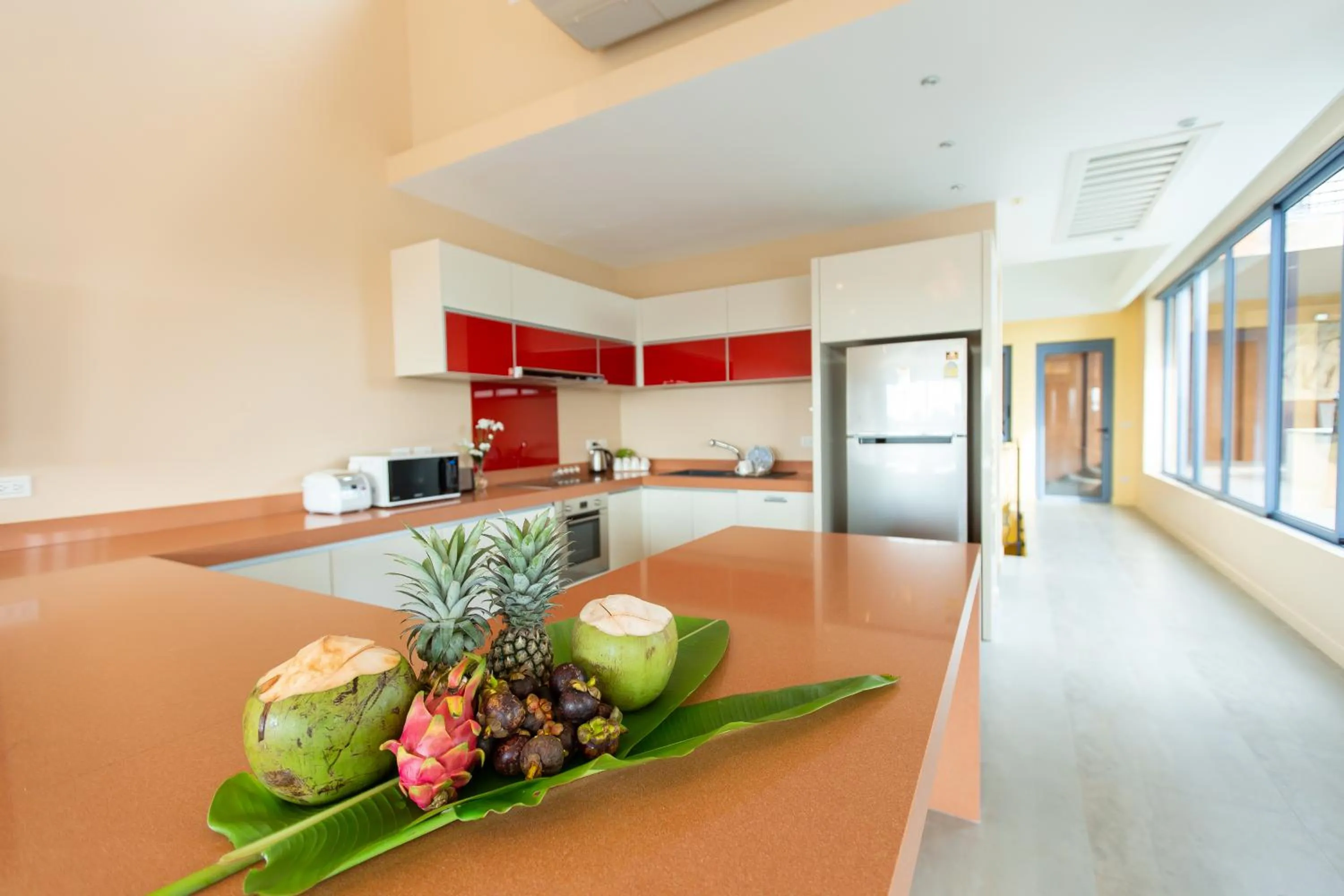 Kitchen or kitchenette in Teetara Villa Patong