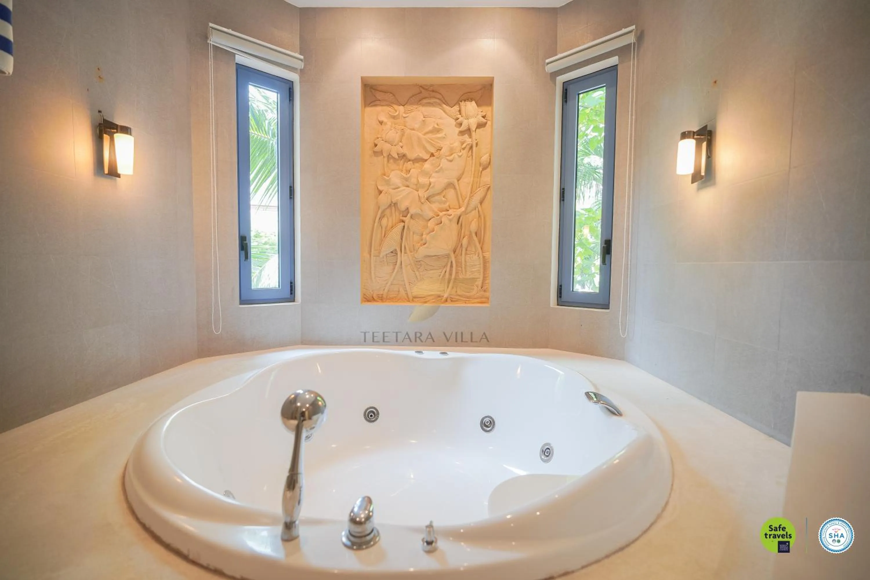 Hot Tub in Teetara Villa Patong