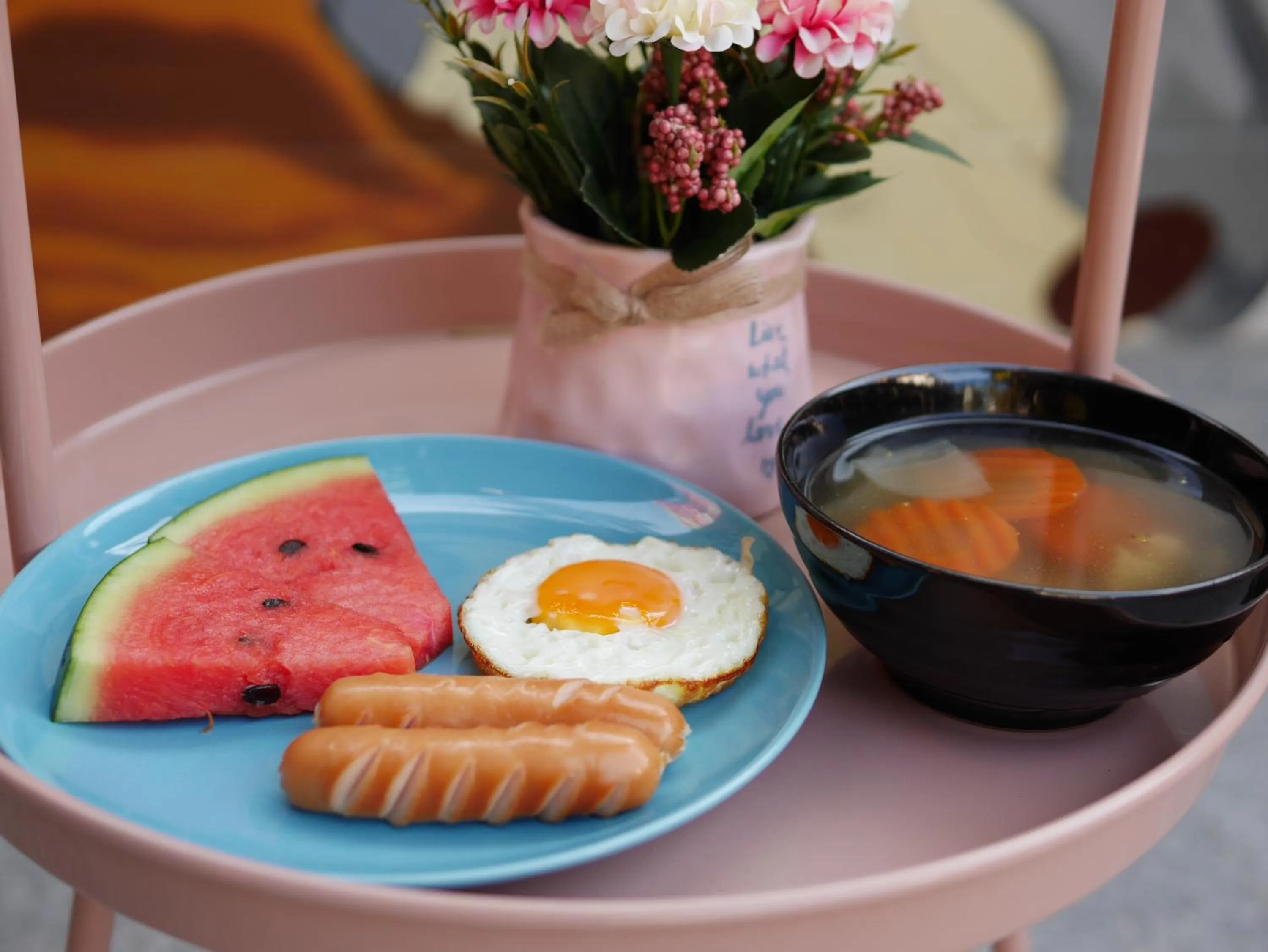 Breakfast in Ray Hostel