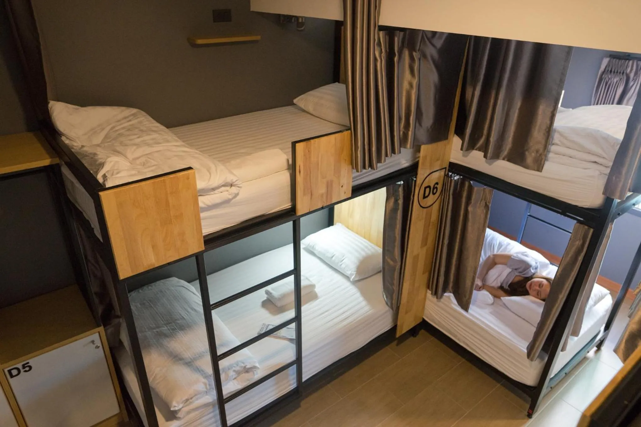 bunk bed, Bed in Ray Hostel