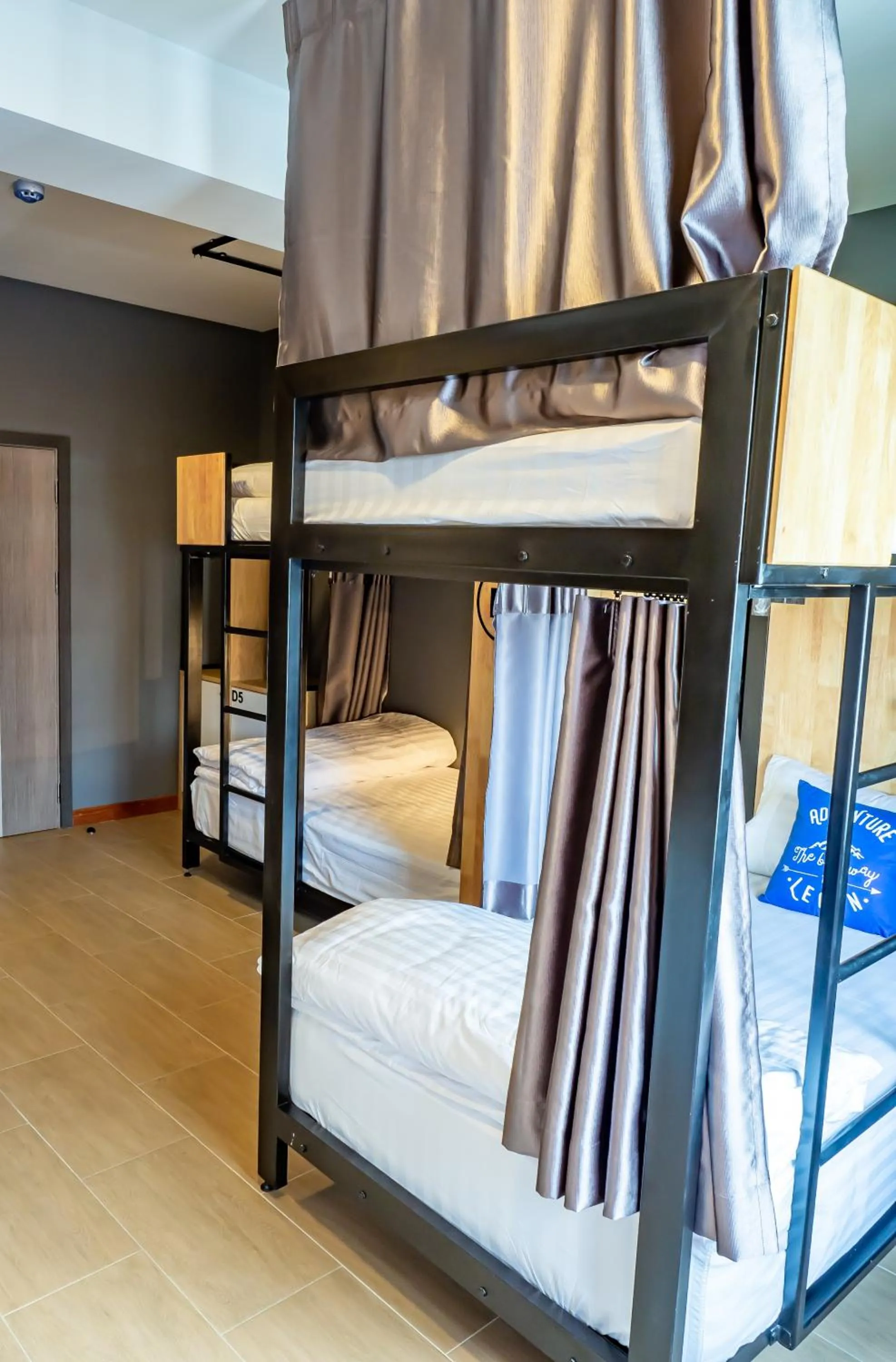 bunk bed, Bed in Ray Hostel