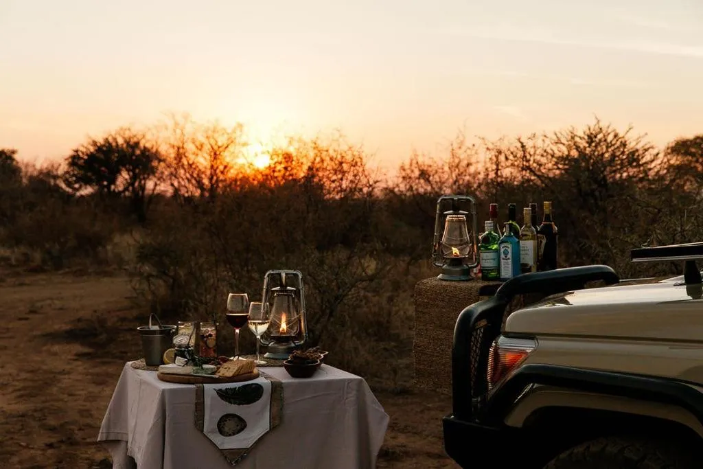 Drinks in Tambuti Lodge