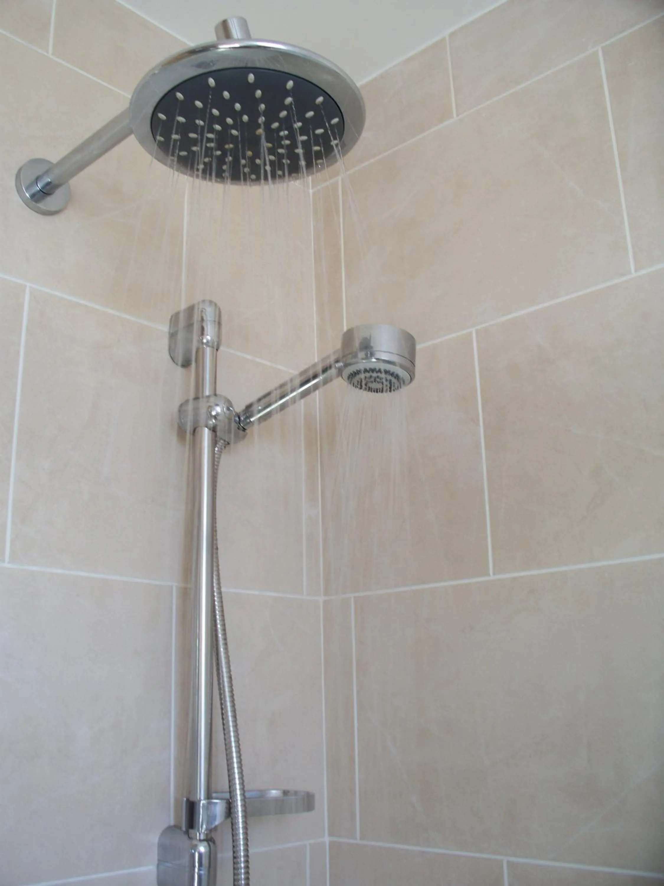 Shower in Blackberry Lodge Accommodation