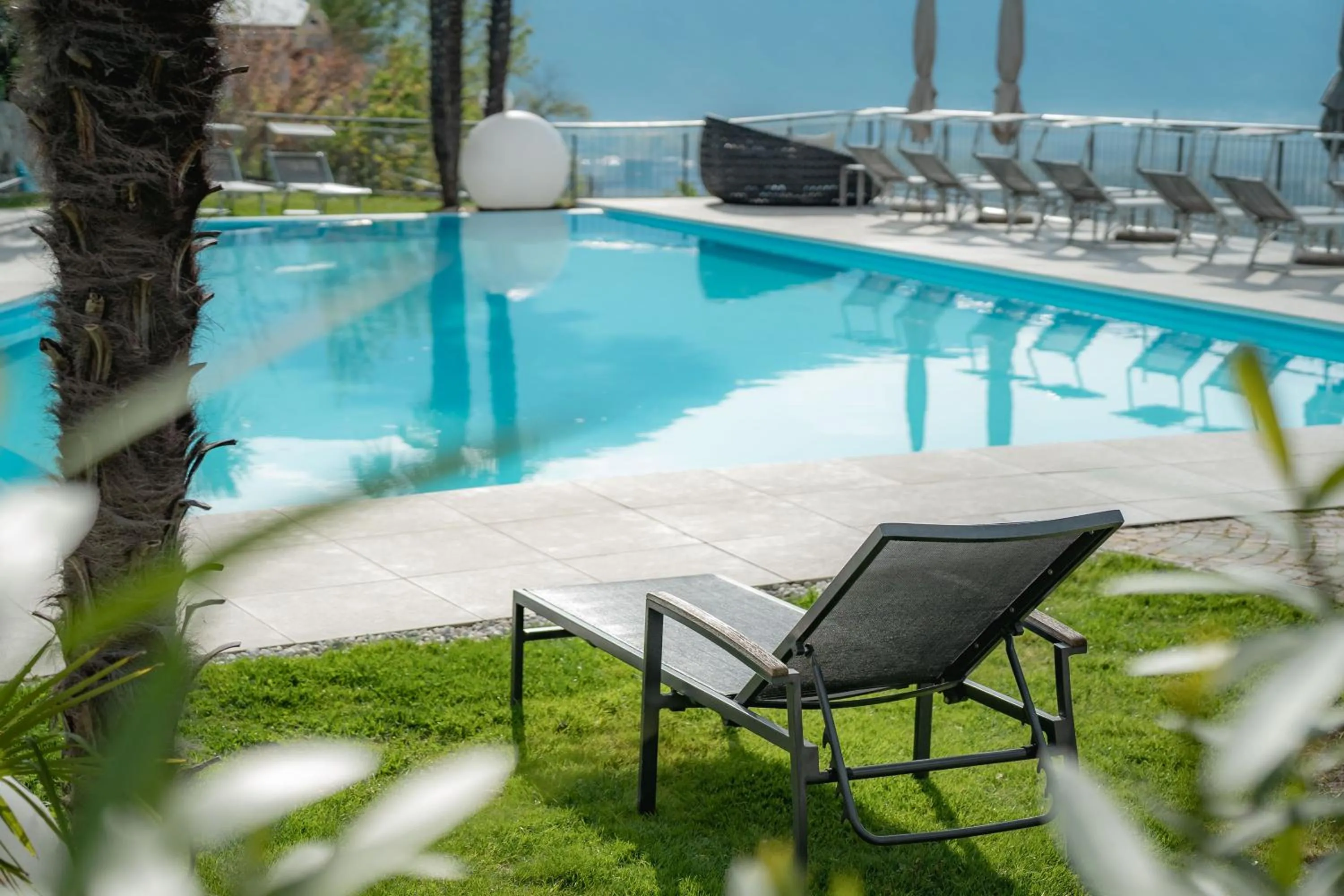 Pool view in Apparthotel Calma