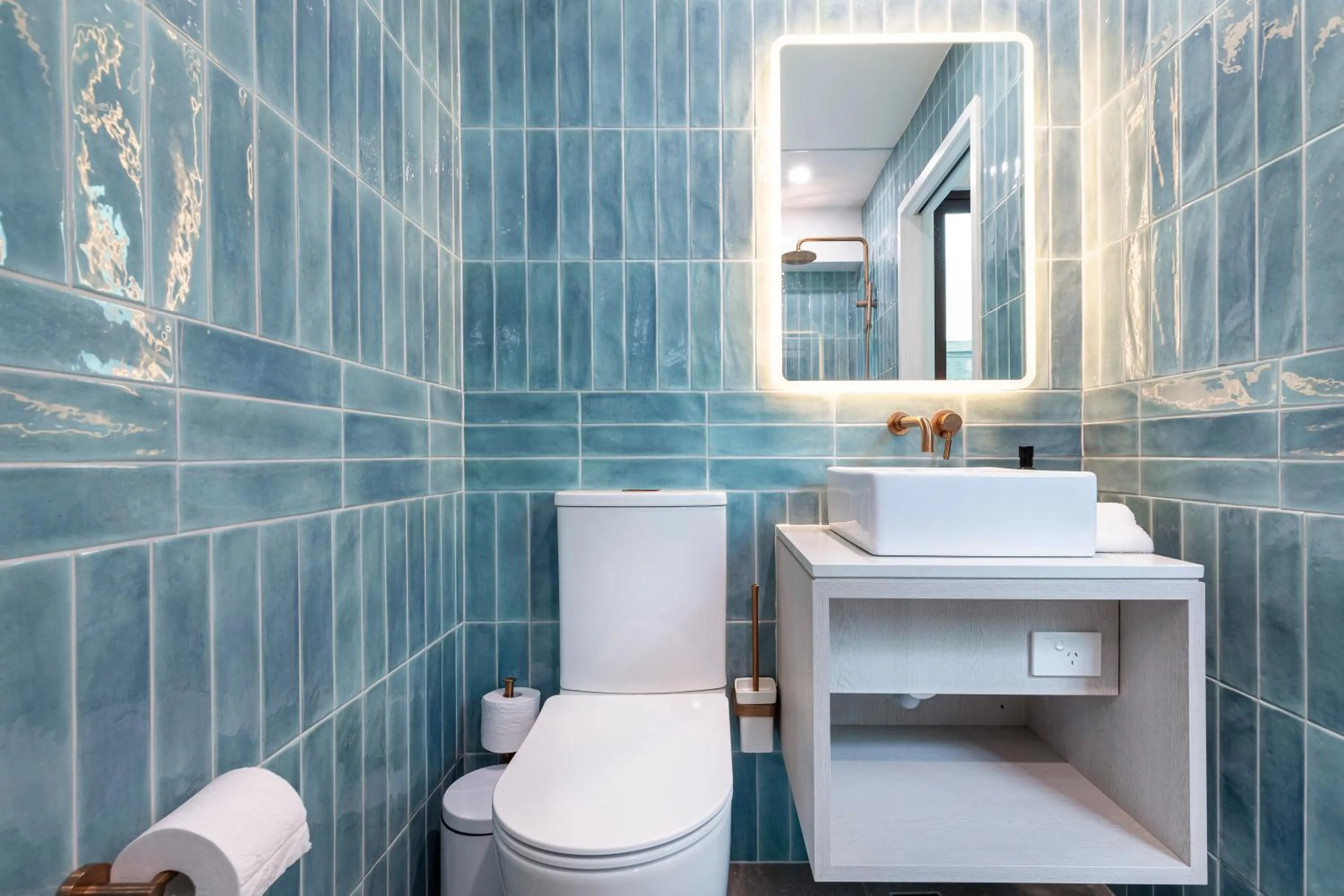 Bathroom in The Albert Mosman