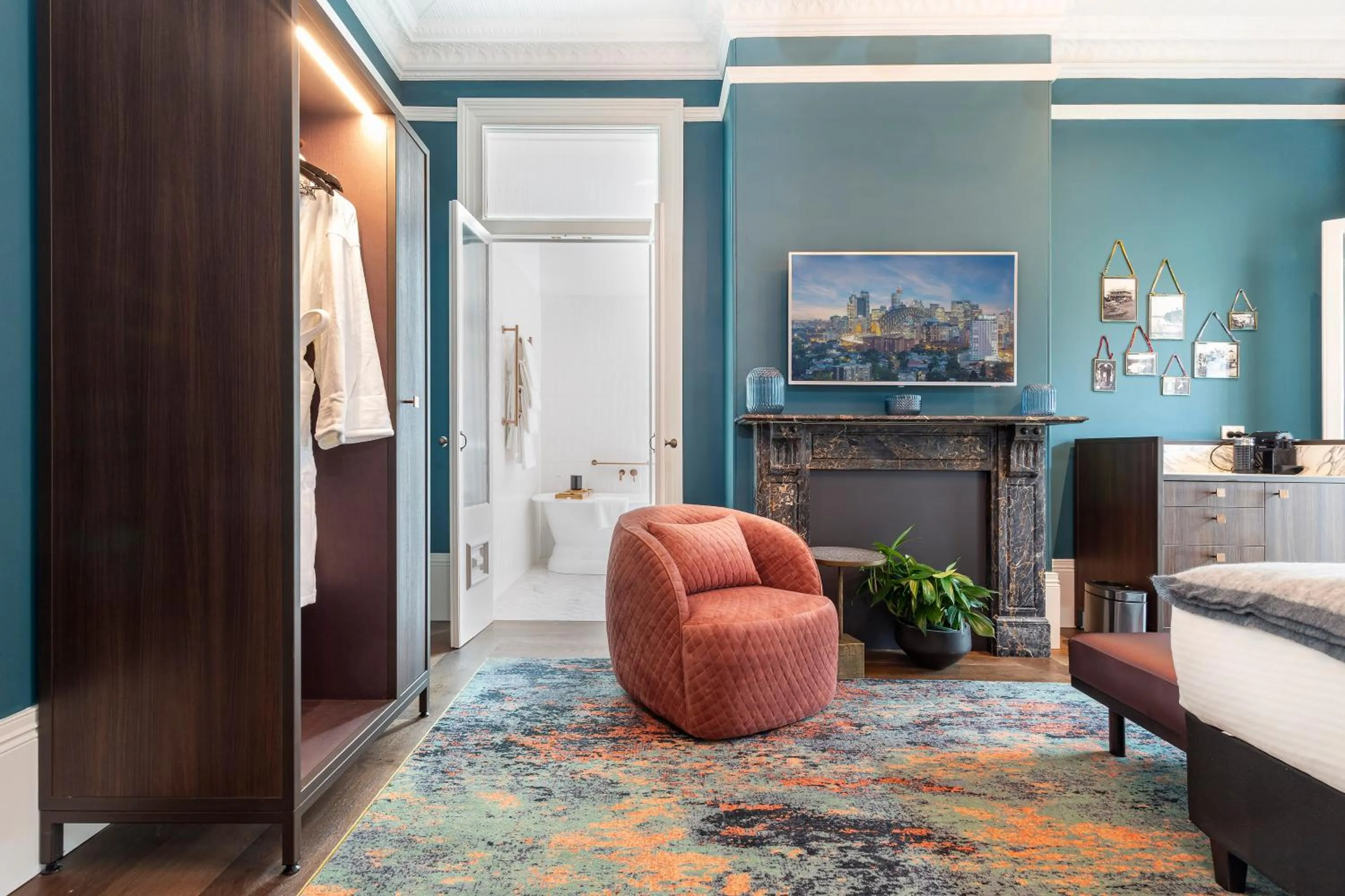 Bedroom, Bed in The Albert Mosman