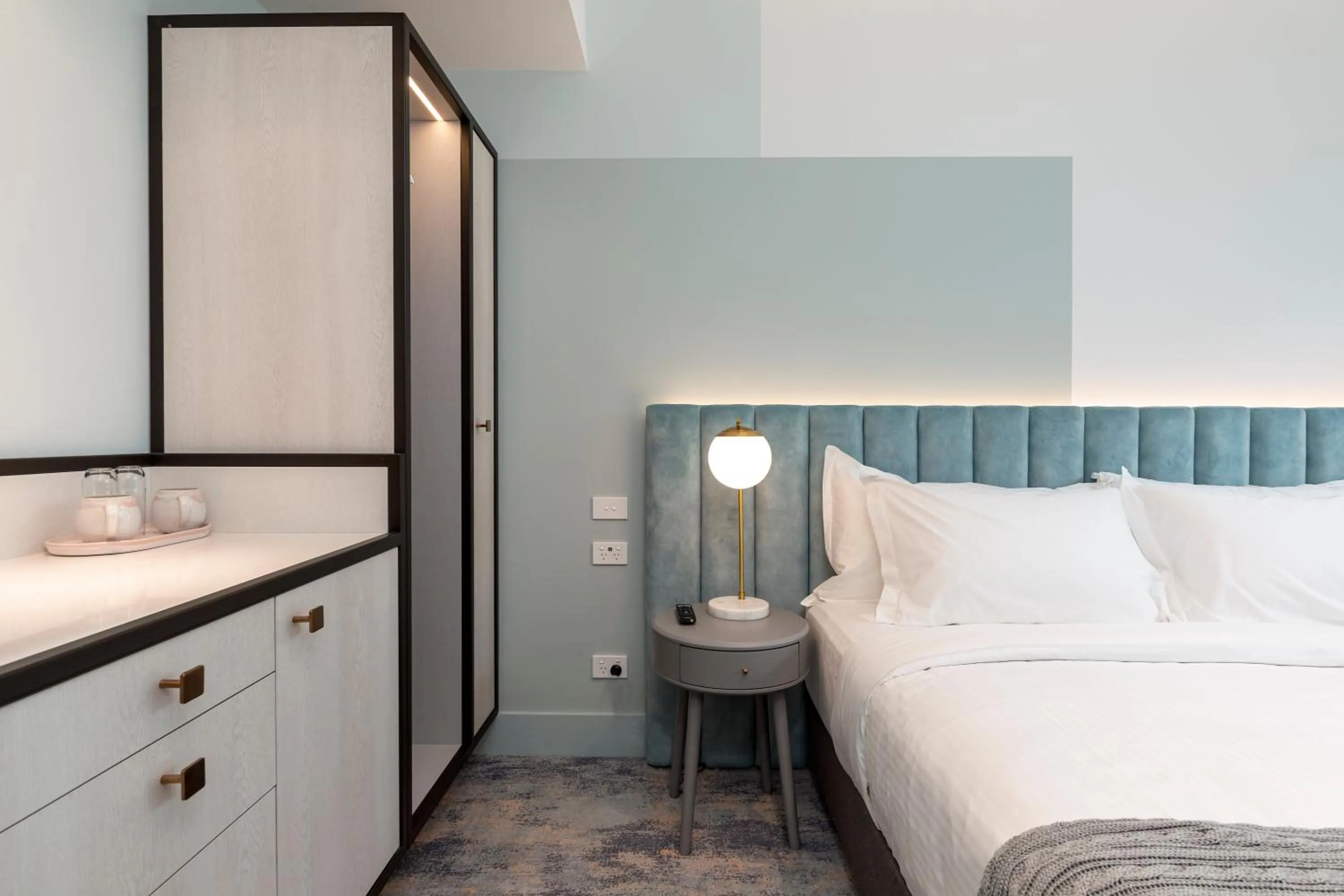 Bedroom, Bed in The Albert Mosman