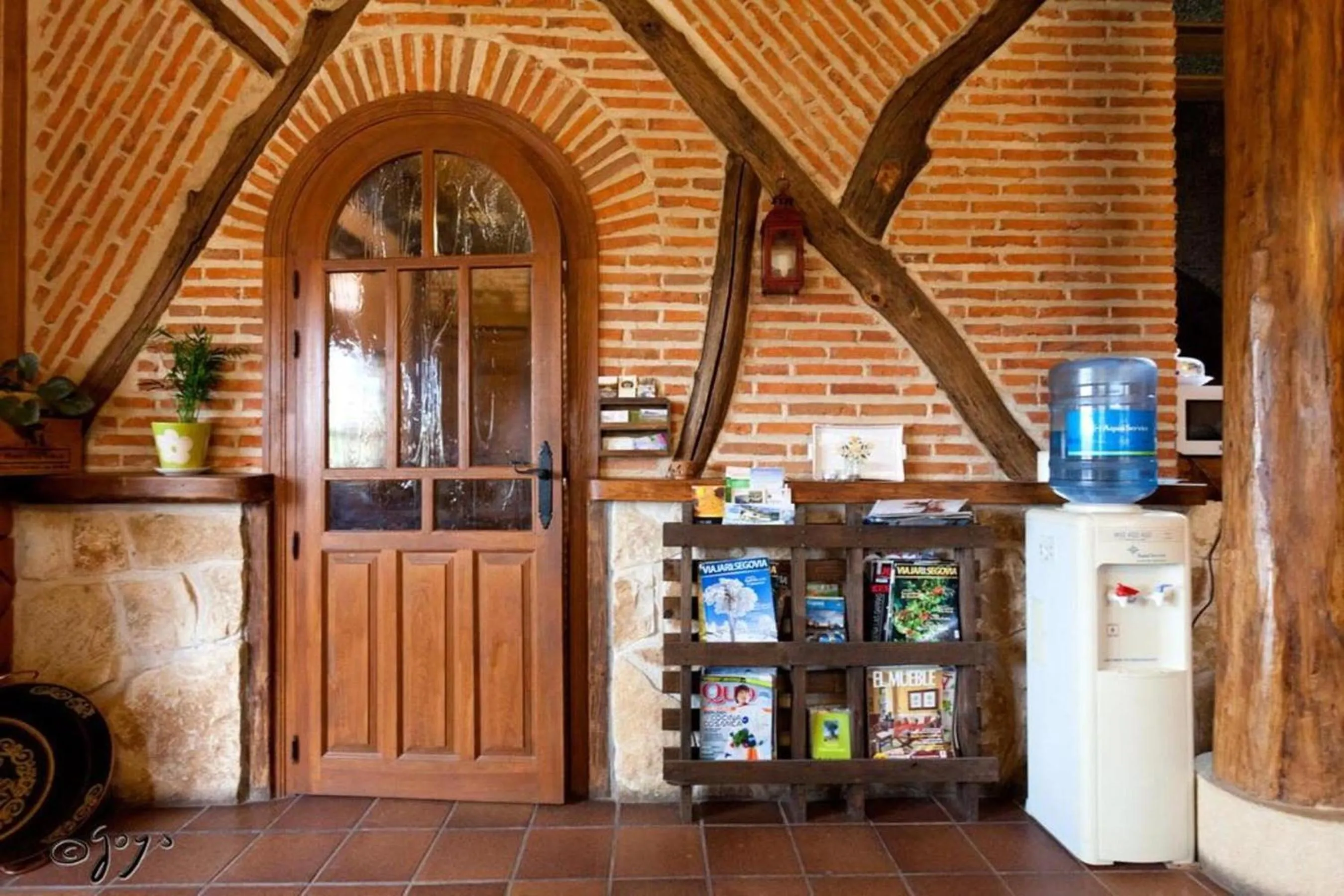 Lobby or reception in El Camino Real