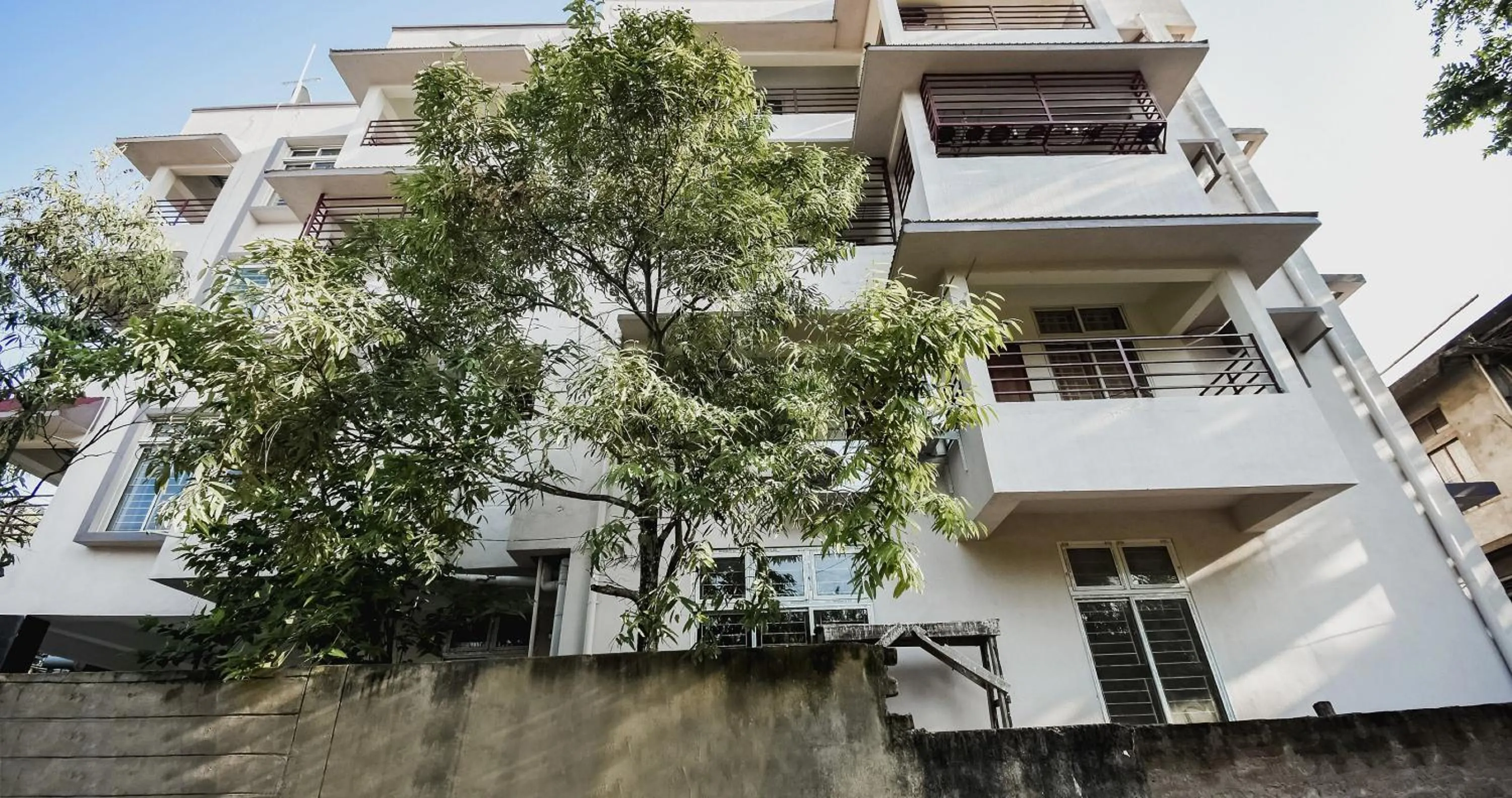 Facade/entrance in Super Hotel O Royal Pearl Inn