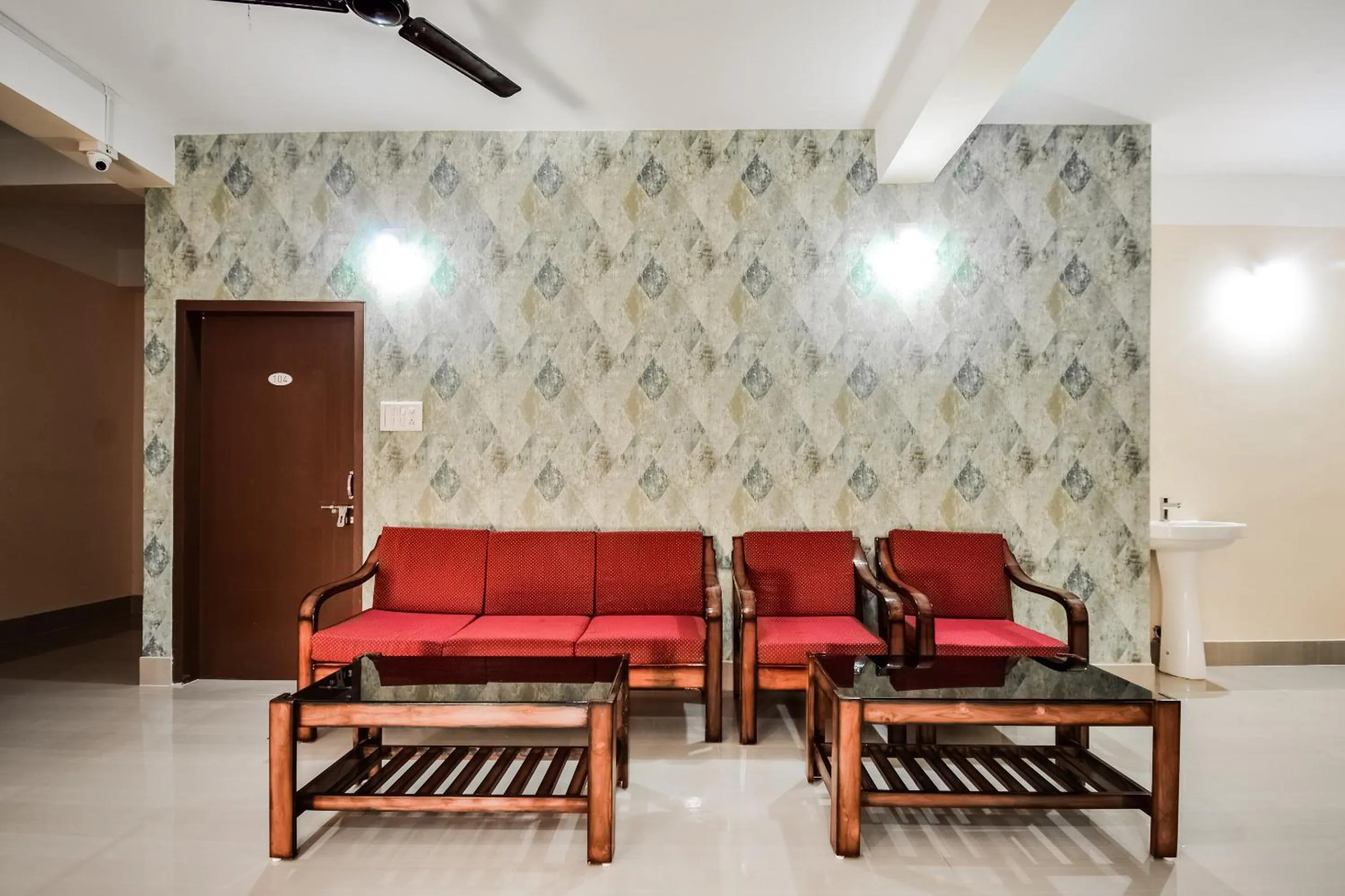 Lobby or reception in Super Hotel O Royal Pearl Inn