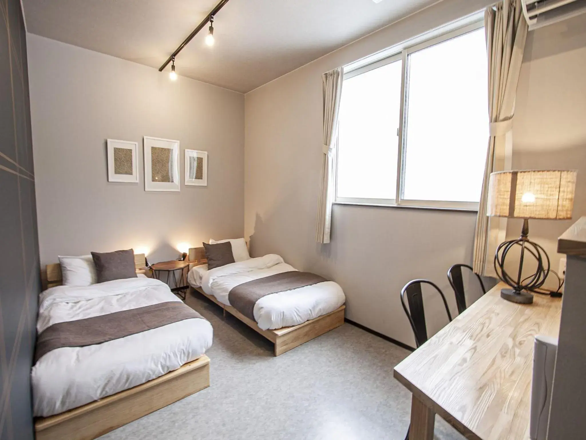 Family Room with Private Bathroom in UCHI Living Stay KCU Family Room with Private Bathroom in UCHI Living Stay KCU