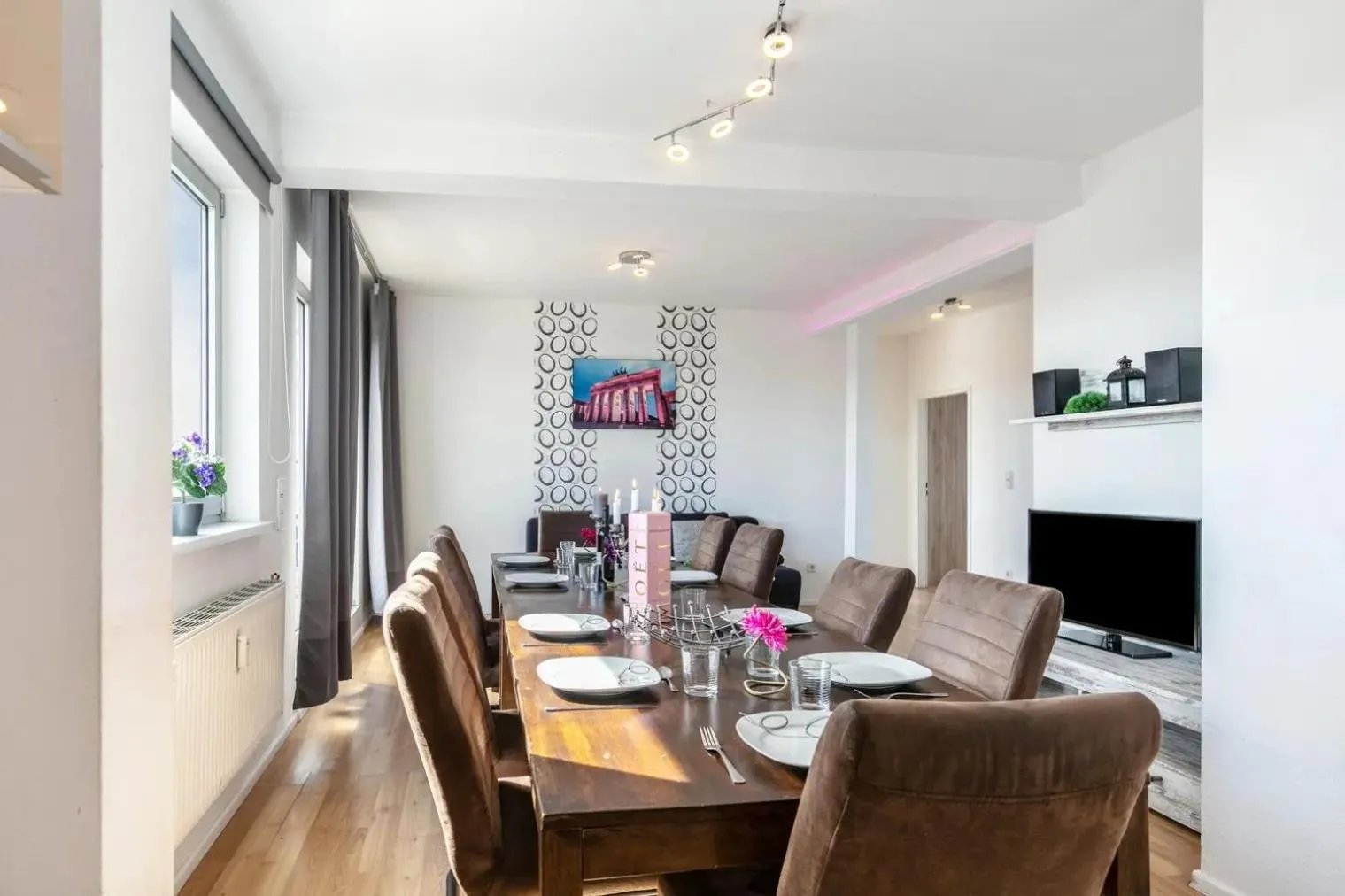 Dining area in Apartments Schöneberg