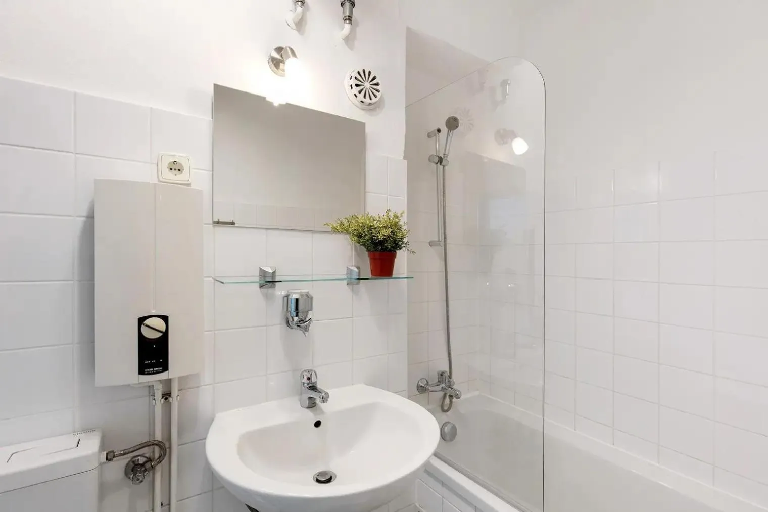 Bathroom in Apartments Schöneberg