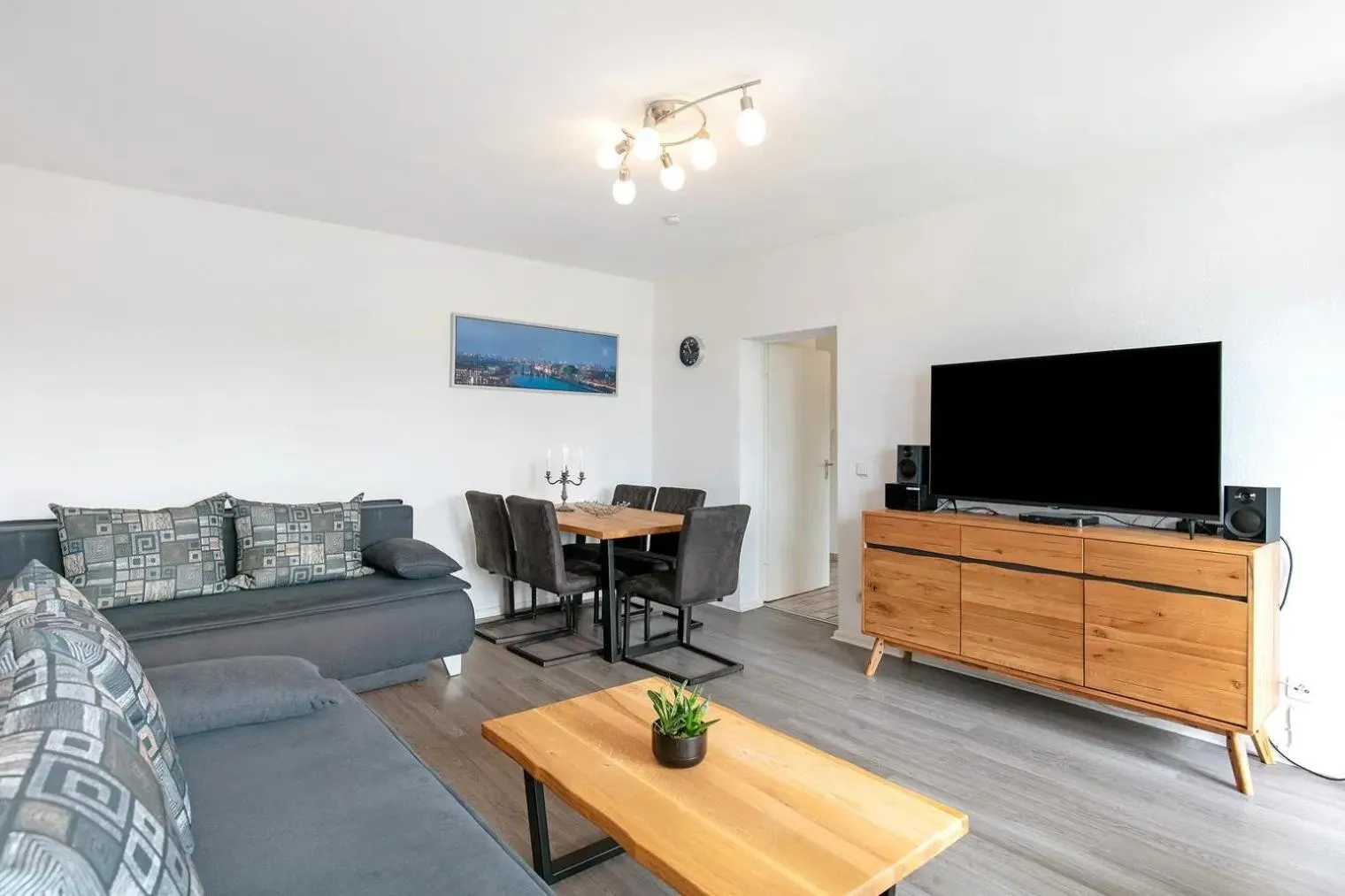 TV and multimedia in Apartments Schöneberg