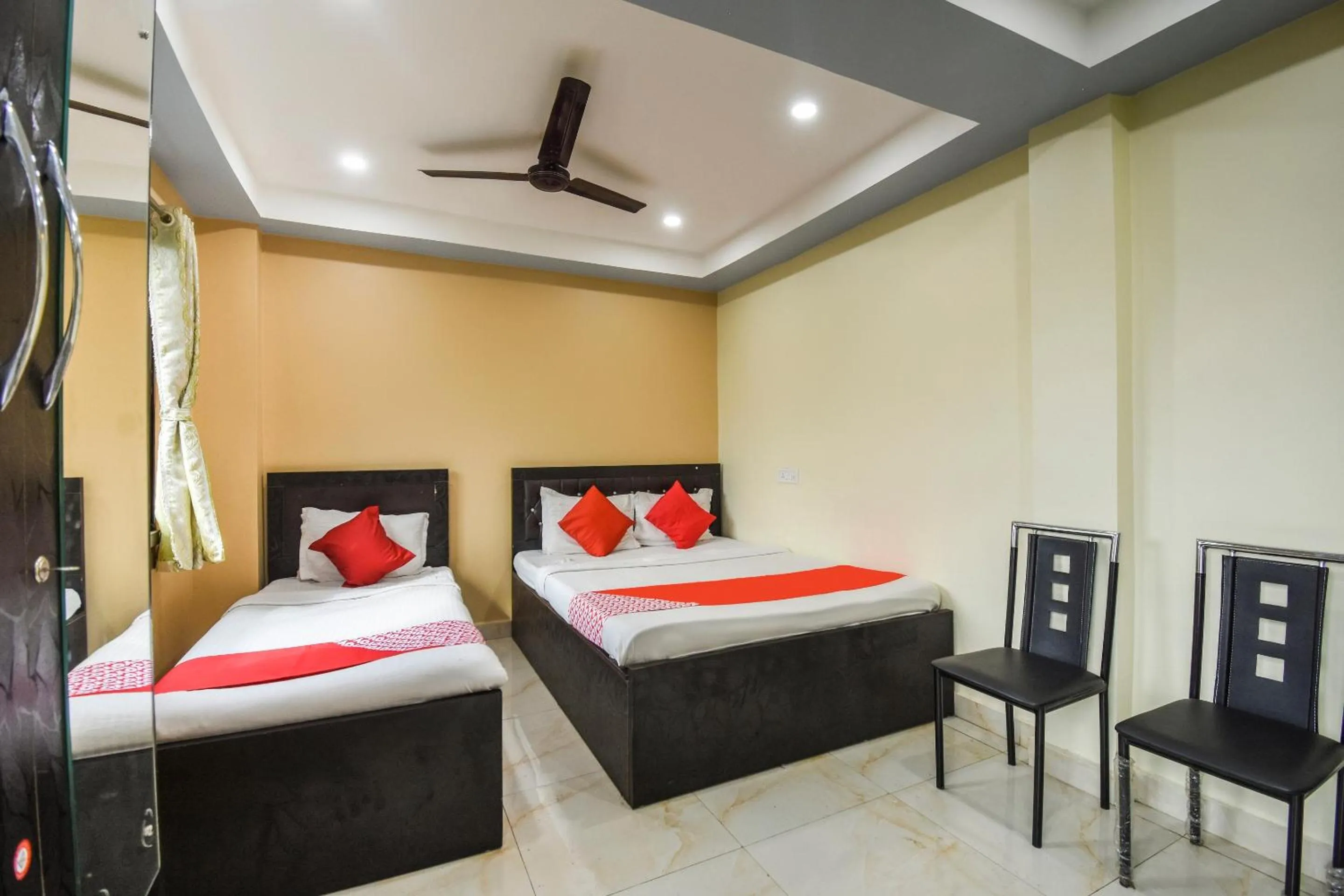 Bedroom, Bed in Hotel O Galaxy