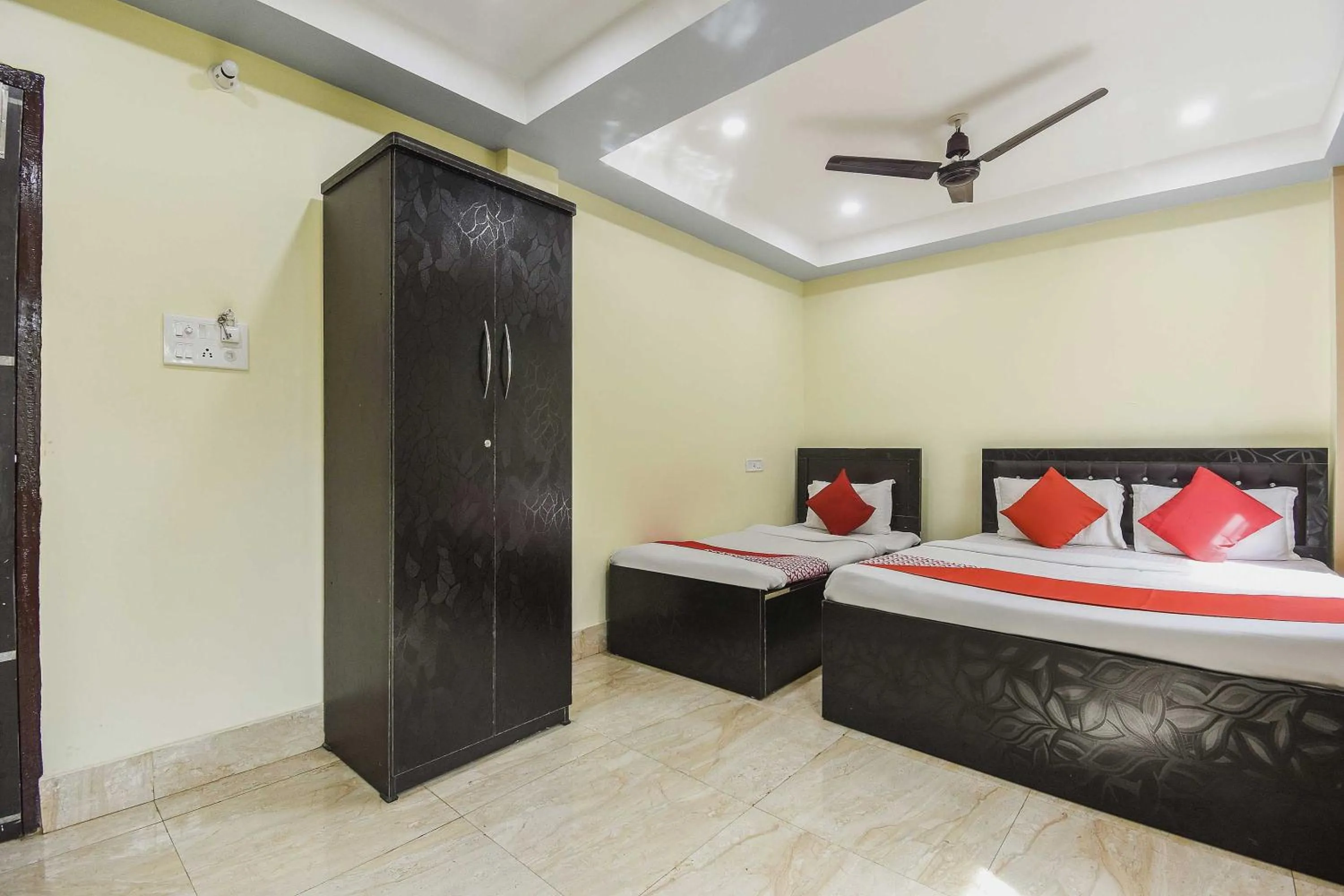 Bedroom, Bed in Hotel O Galaxy