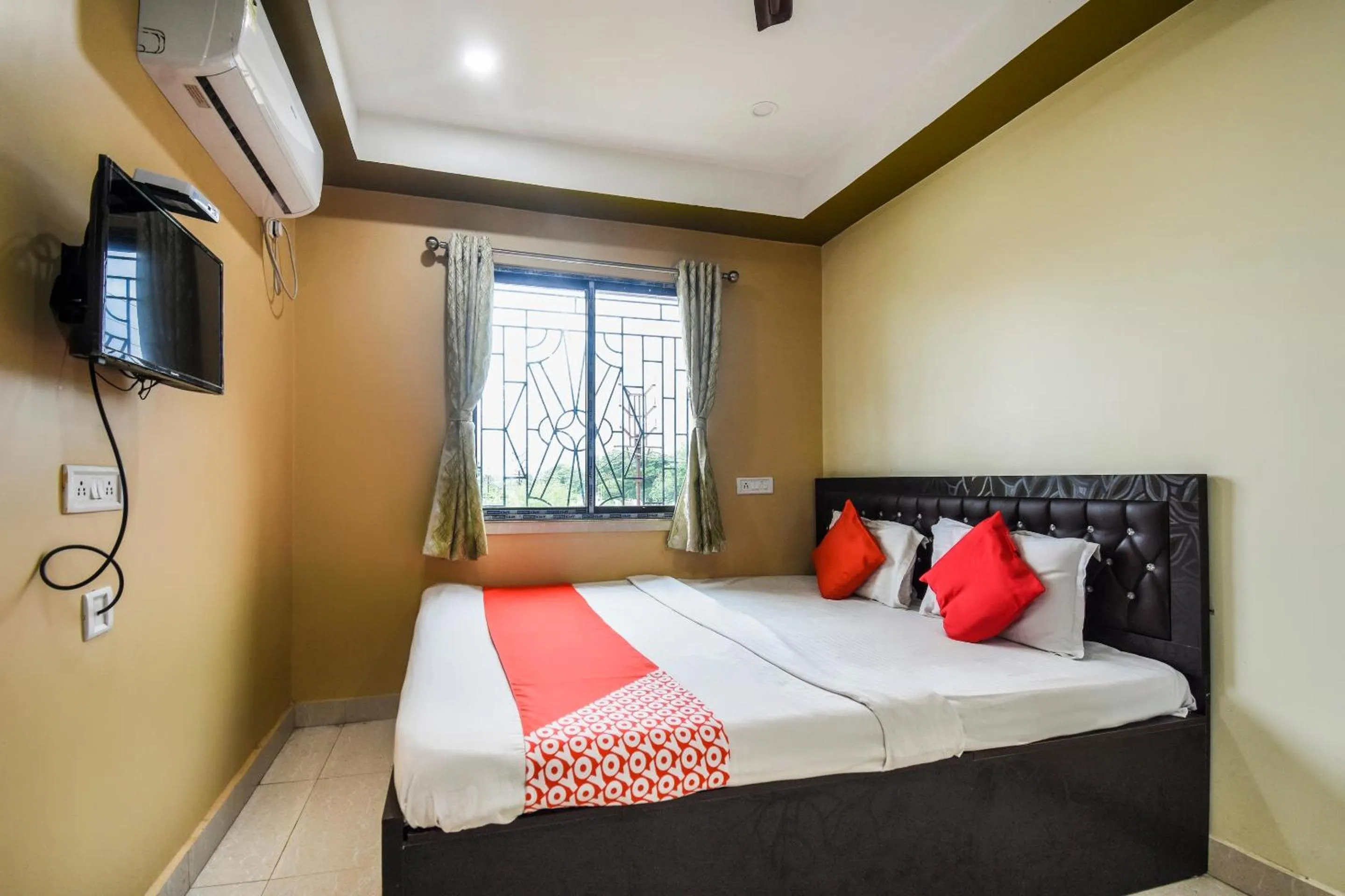 Bedroom, Bed in Hotel O Galaxy