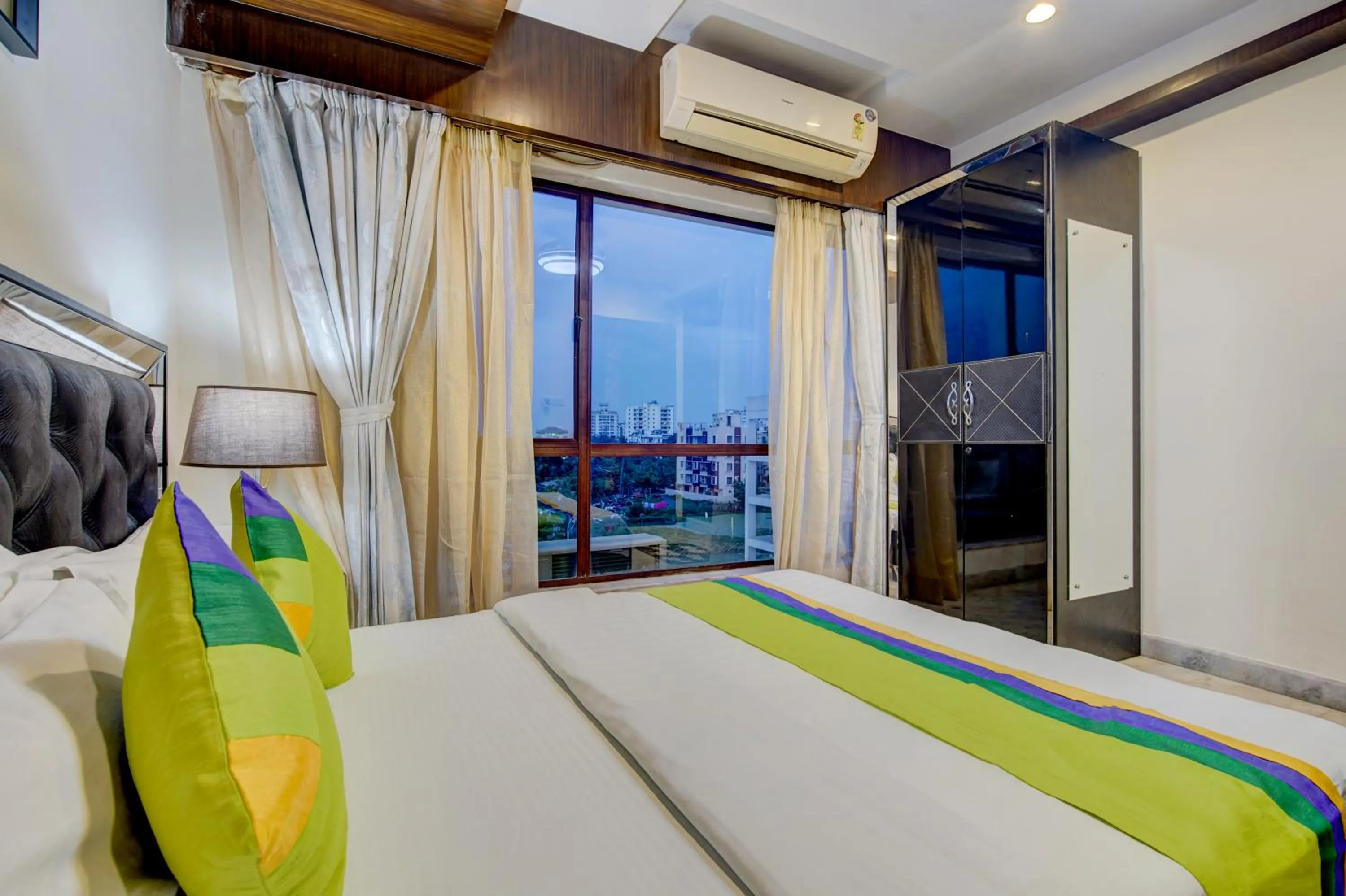 Bedroom, Bed in Treebo Soho Newtown Near New Town Bus Stand