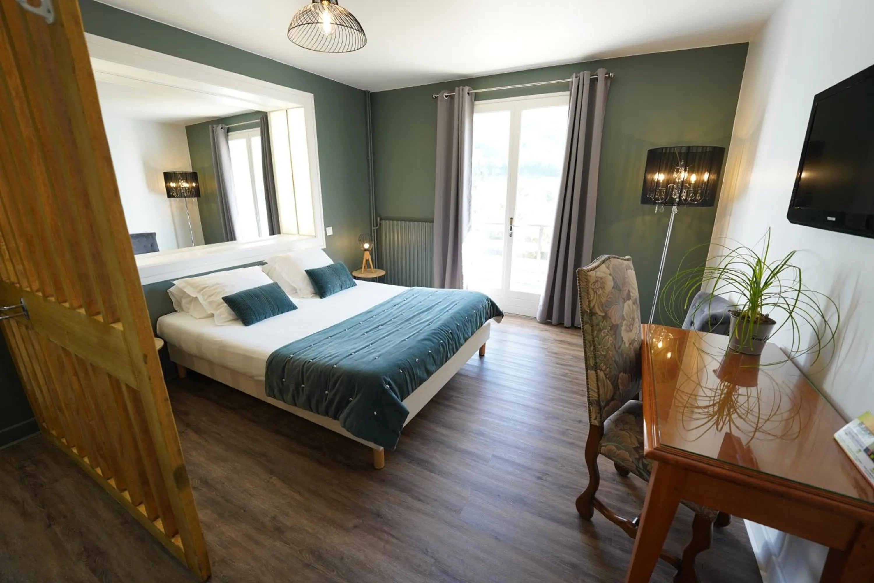 Bedroom, Bed in Logis Hôtel Le Griou