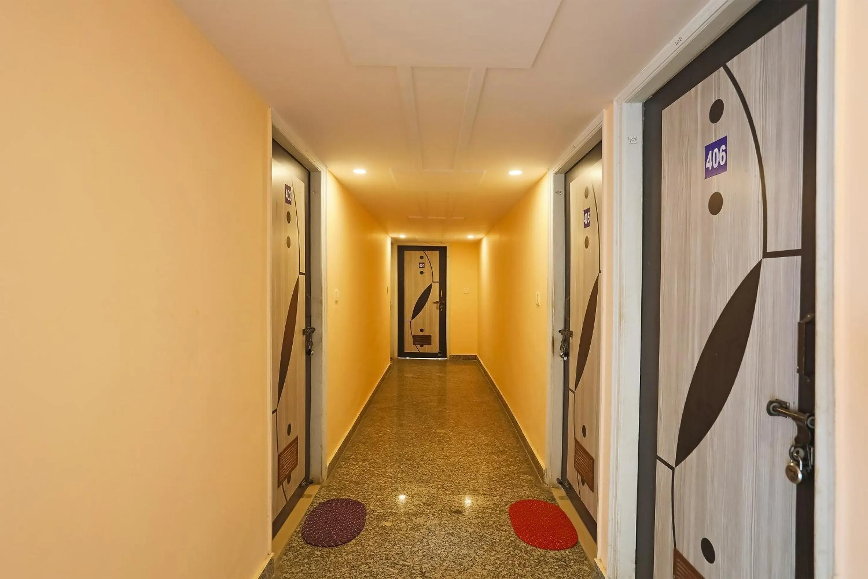 Lobby or reception in Hotel O M.M. Paradise & PG