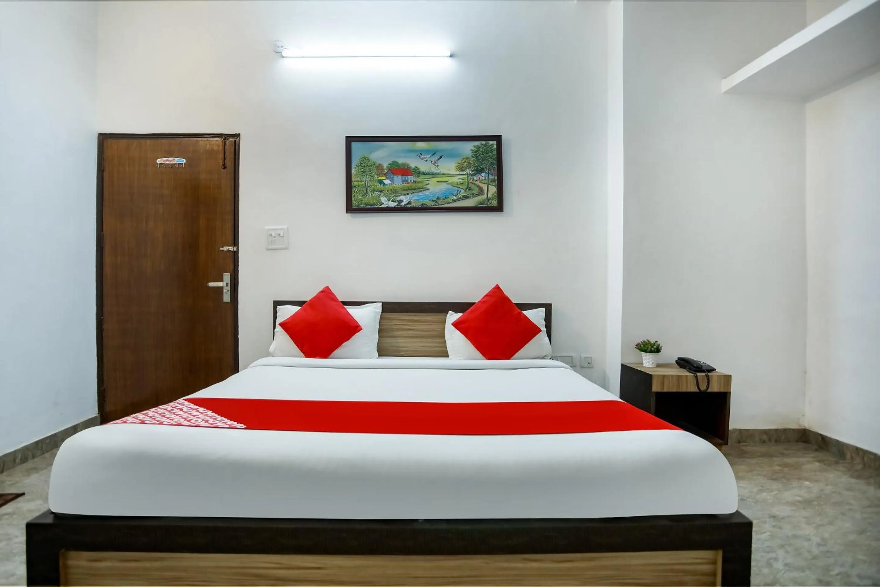 Bedroom in Hotel O SURYA INN