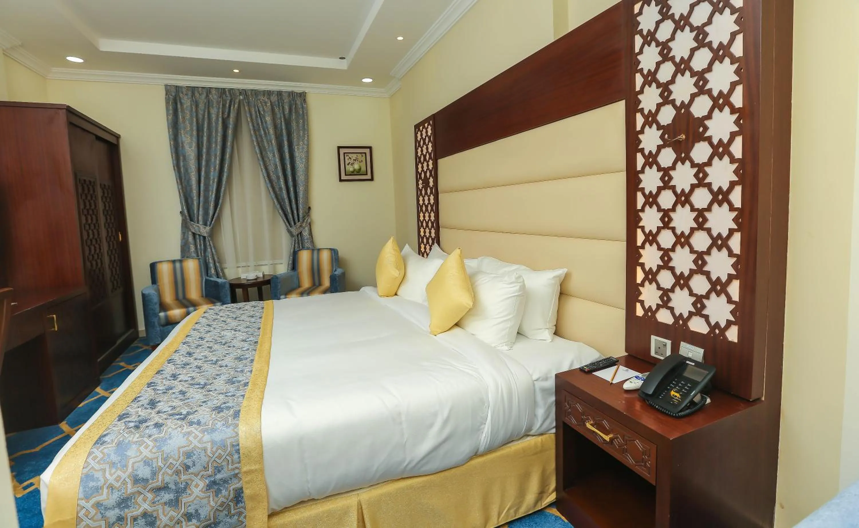 Bed in Jeddah Oasis Hotel