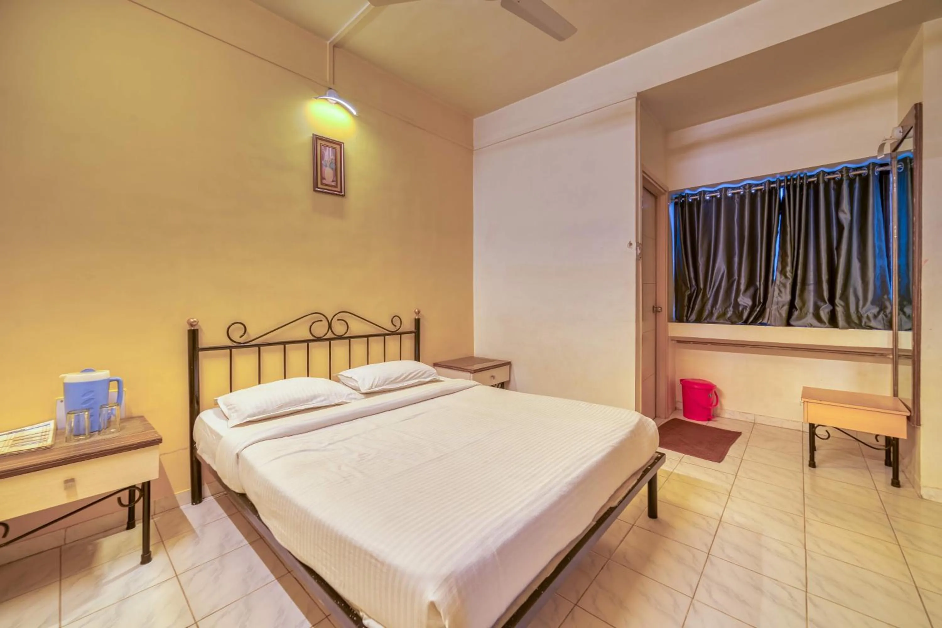 Photo of the whole room, Bed in Hotel Grand Ashwin