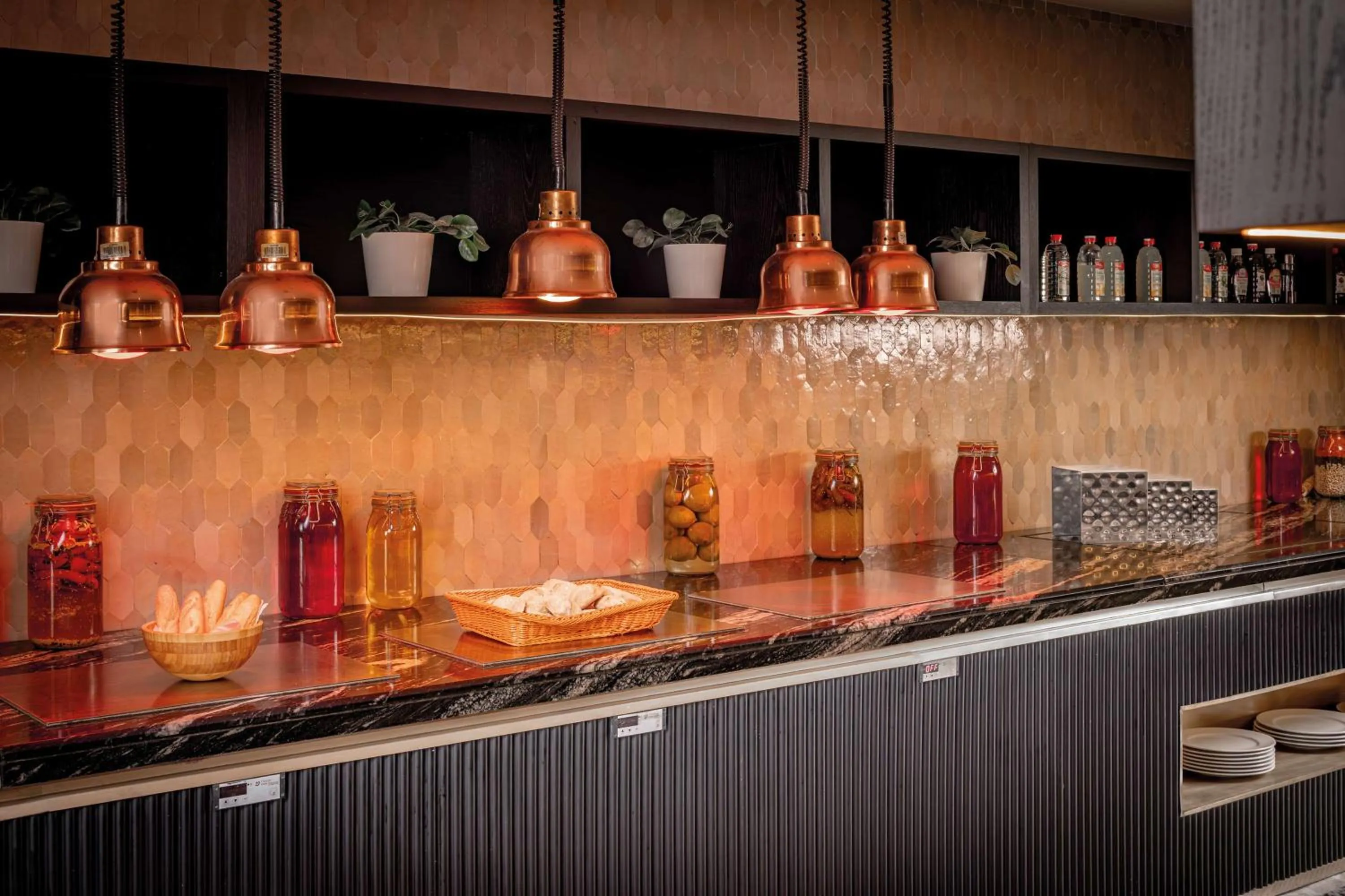 Restaurant/places to eat in Radisson Blu Hotel Casablanca City Center