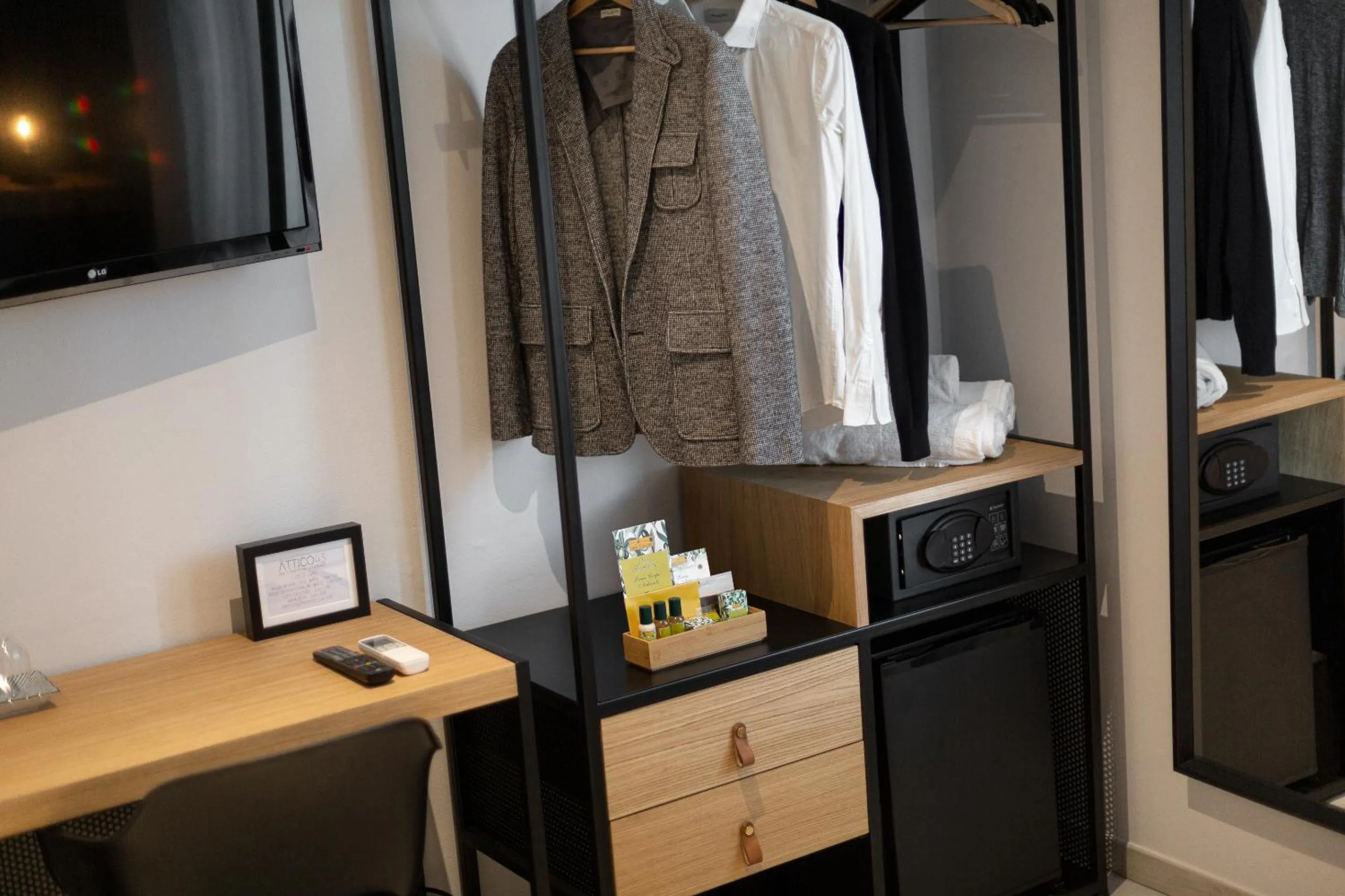 TV and multimedia in Attico43 B&B