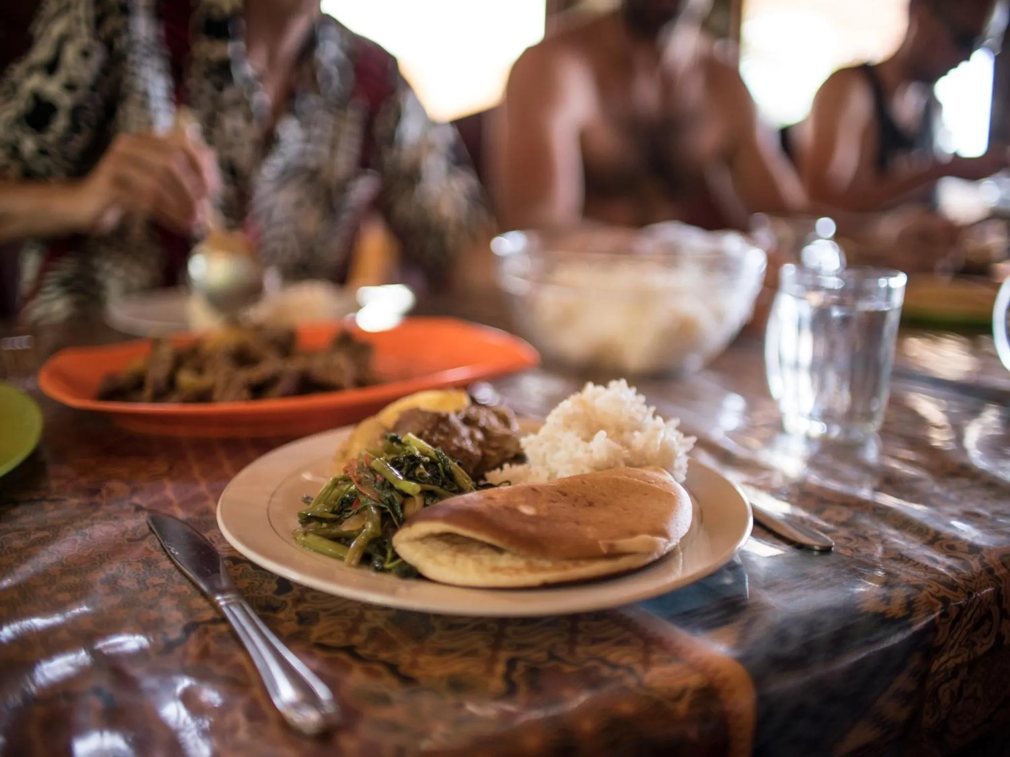 Lunch in Simeulue Surflodges