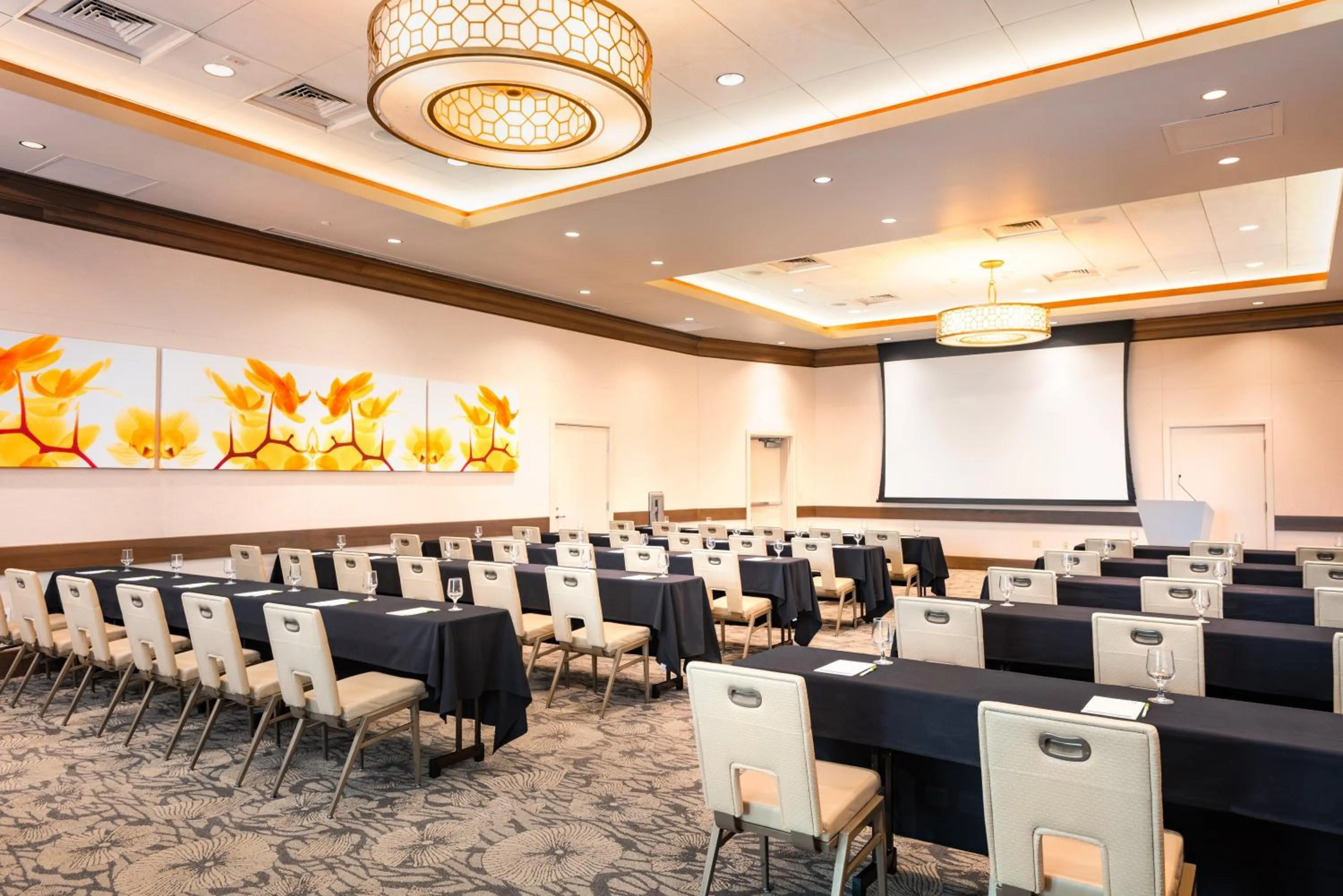 Meeting/conference room in DoubleTree by Hilton San Diego Bayside