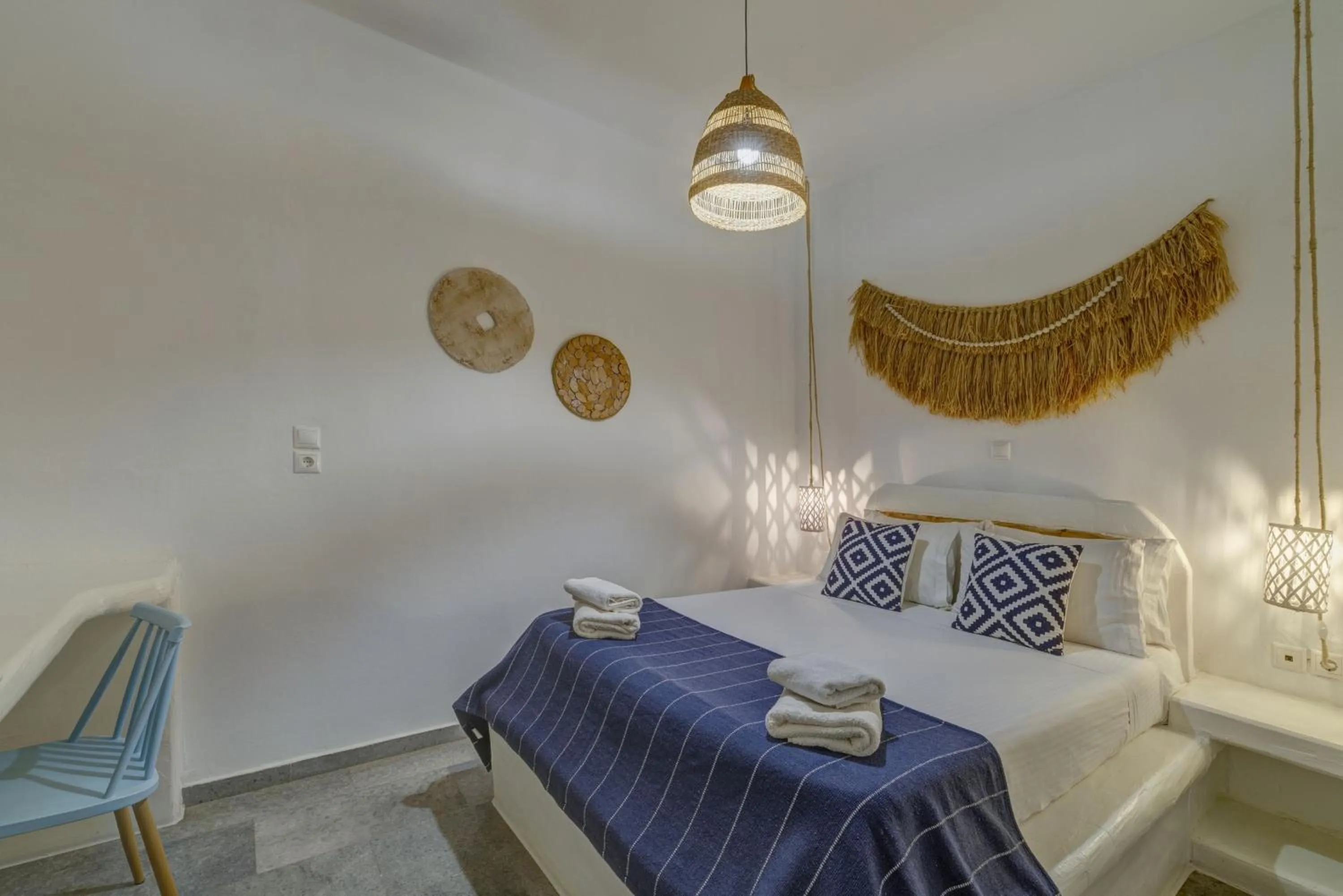 Bed in Thalassa Naxos