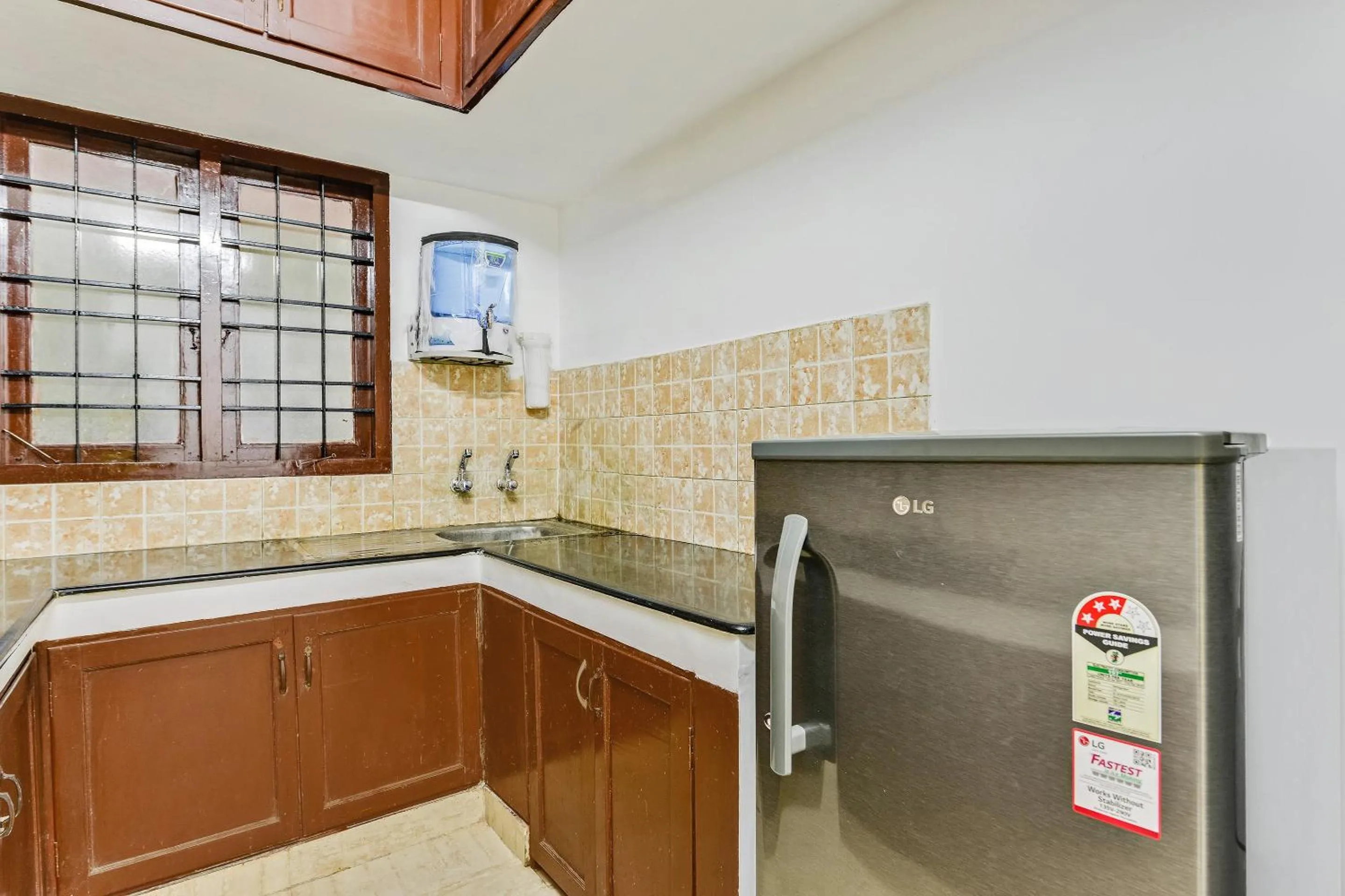 Kitchen or kitchenette in Hotel O G-Cloud