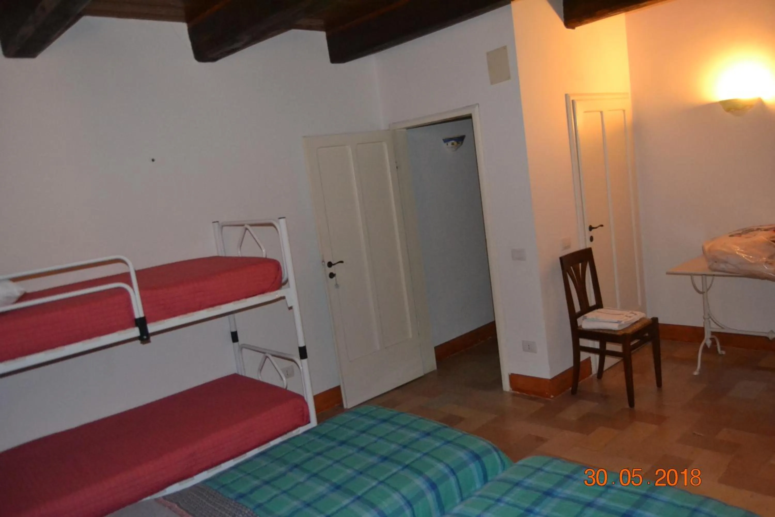 Bed in Affitta Camere Il Pettirosso