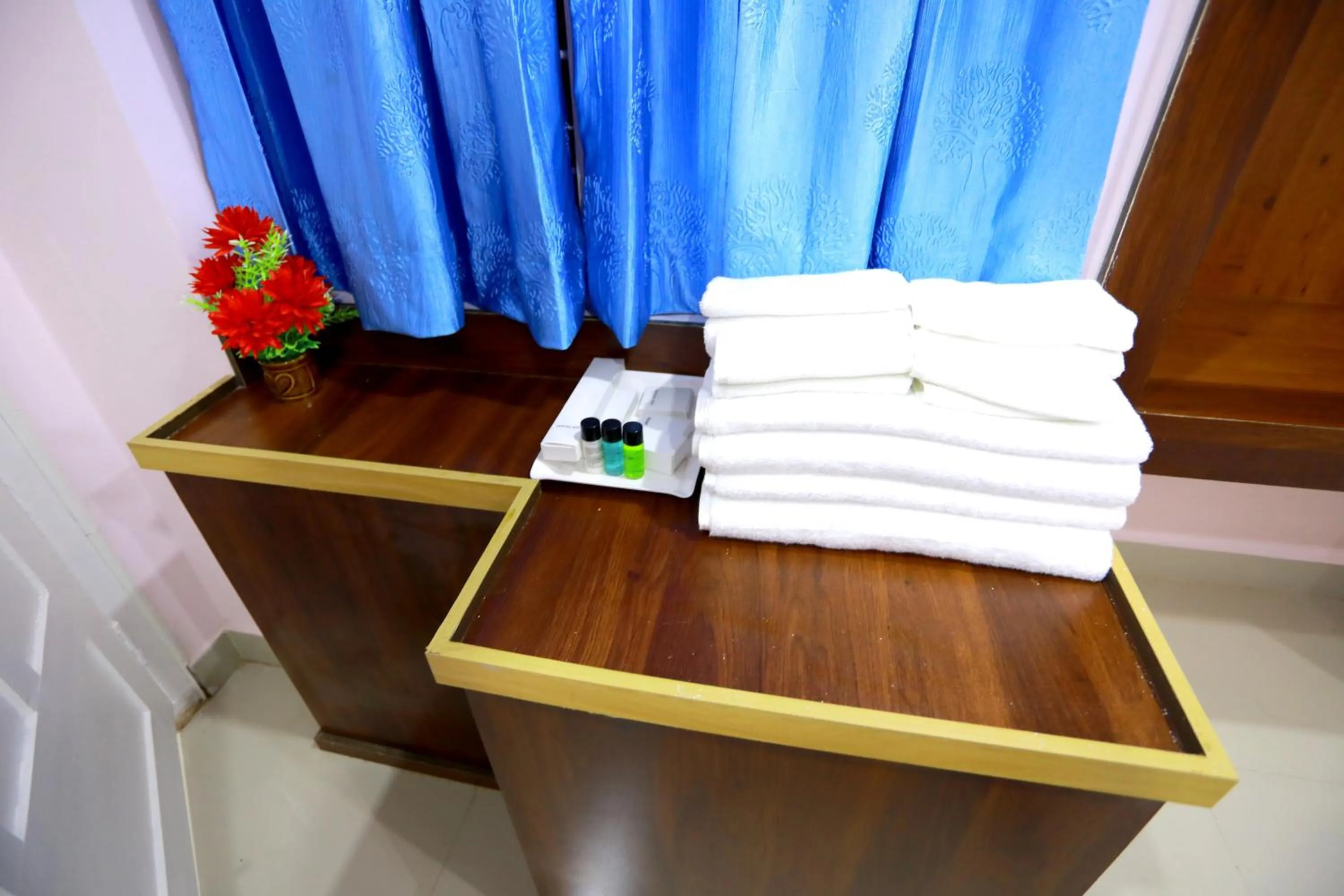 Other, Bed in Base9 Cochin Airport Hotel