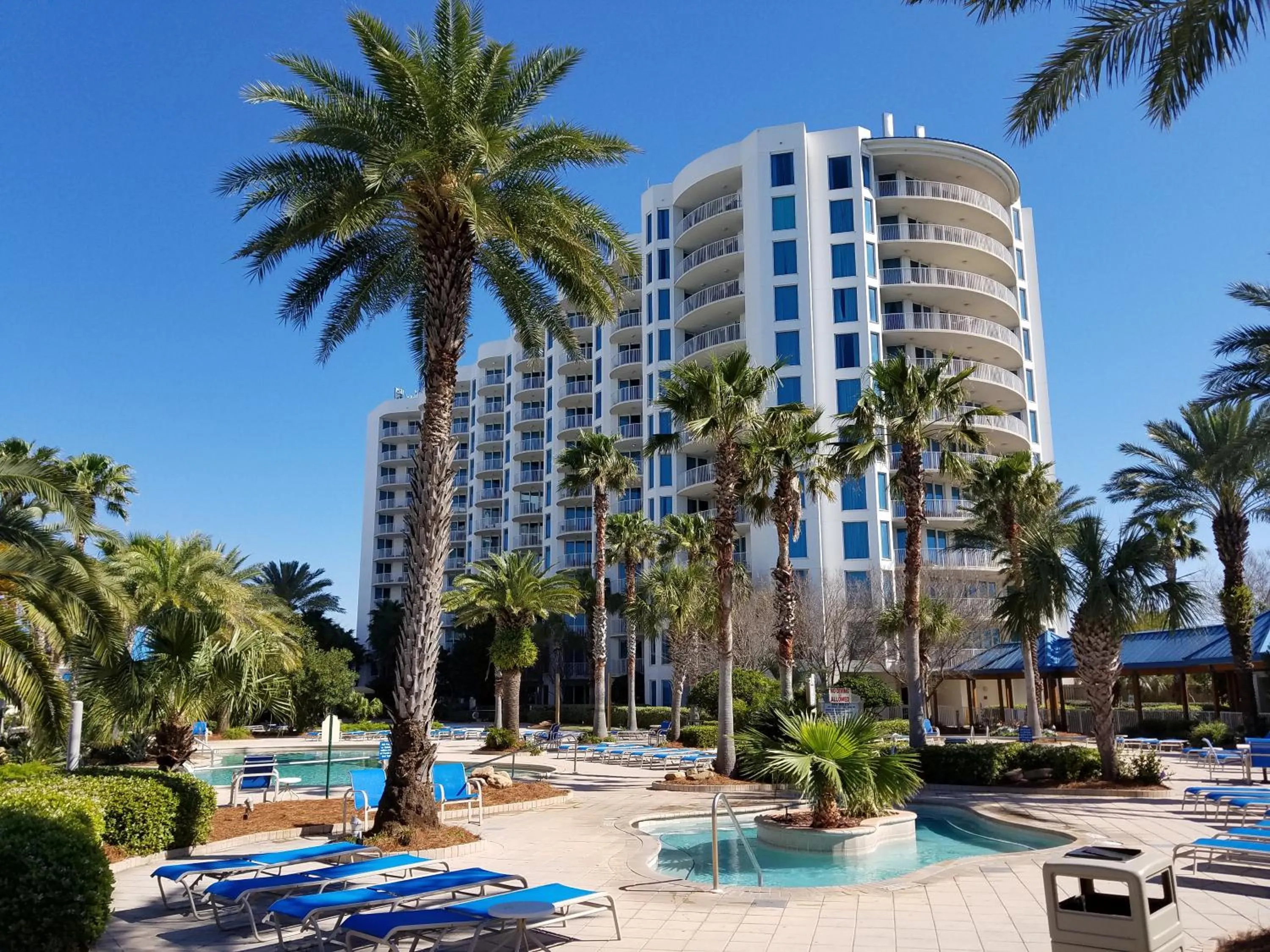 Property building in 1215 A Slice of Heaven - Destin! Pool View!